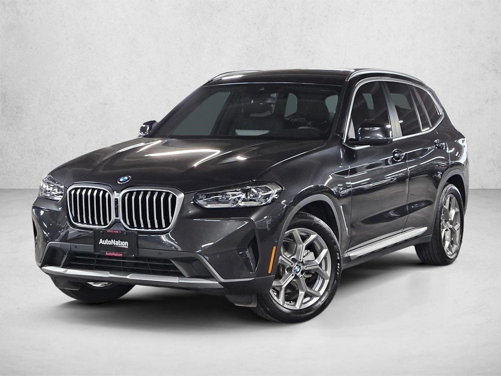 2023 BMW X3 30i's photo