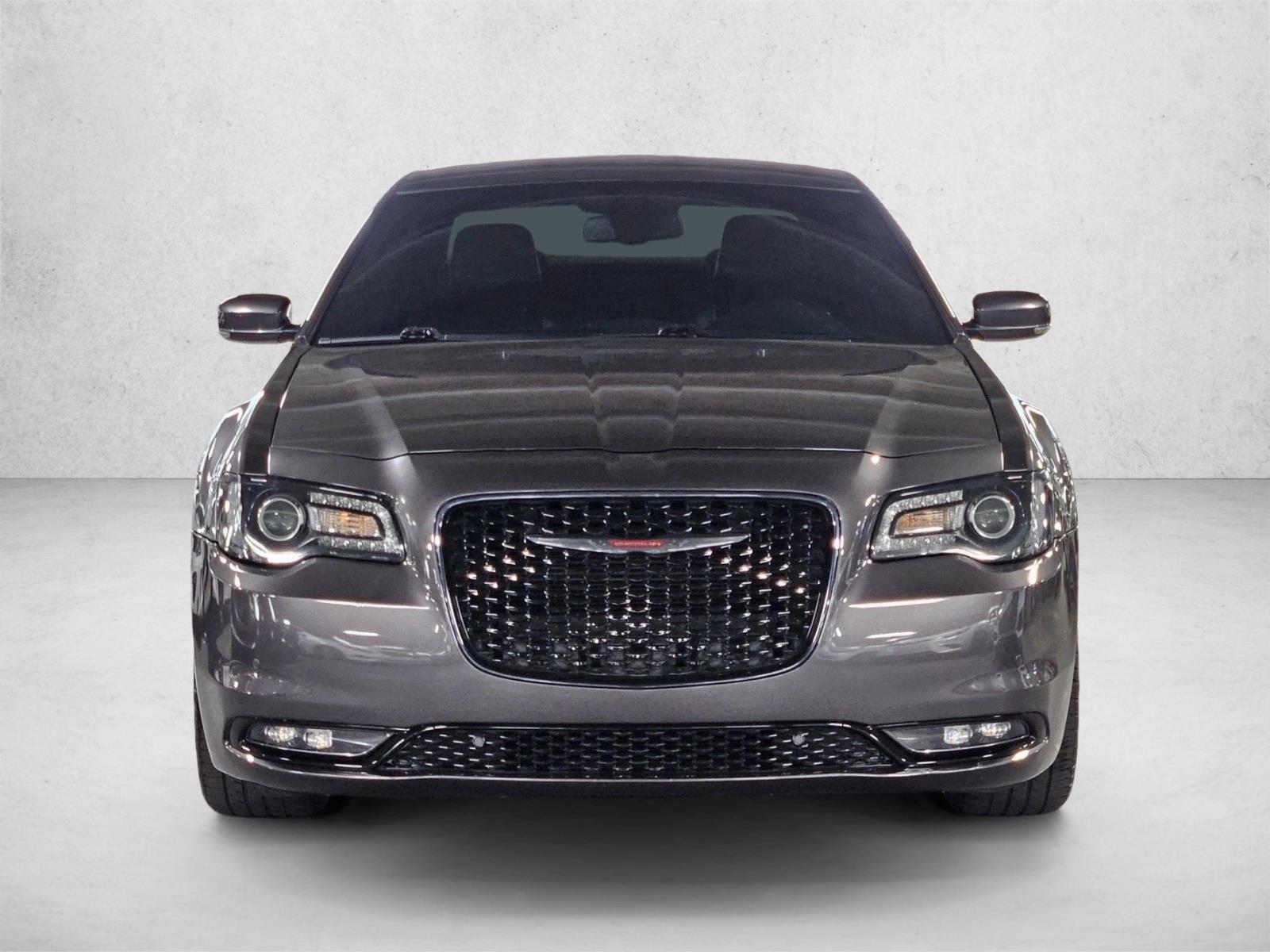 2021 Chrysler 300 S photo 2