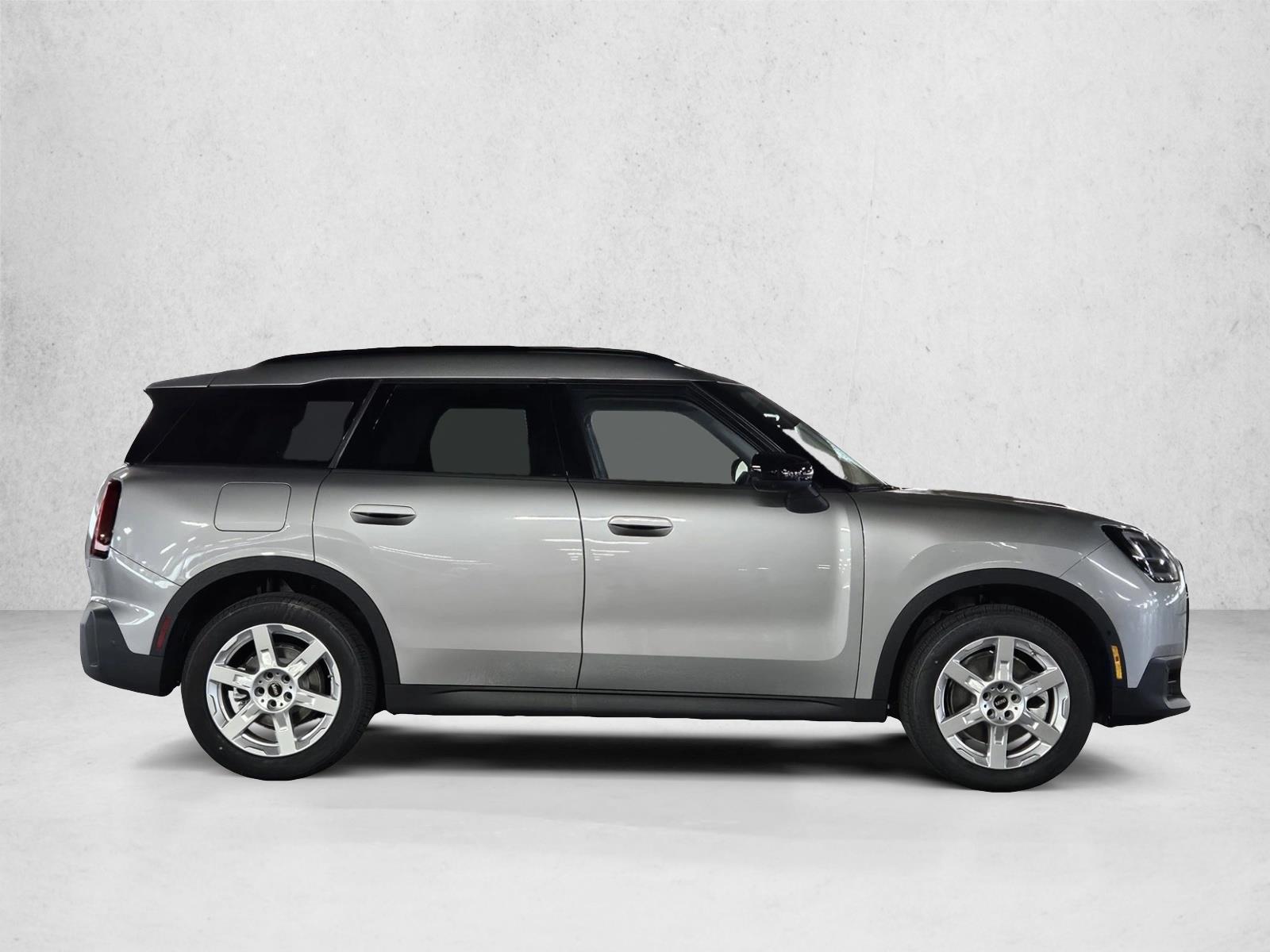2025 Mini Countryman S photo 4