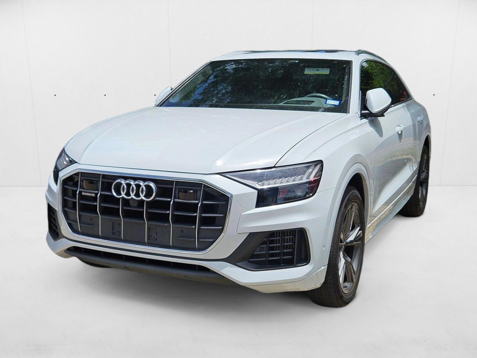2021 Audi Q8 Prestige's photo