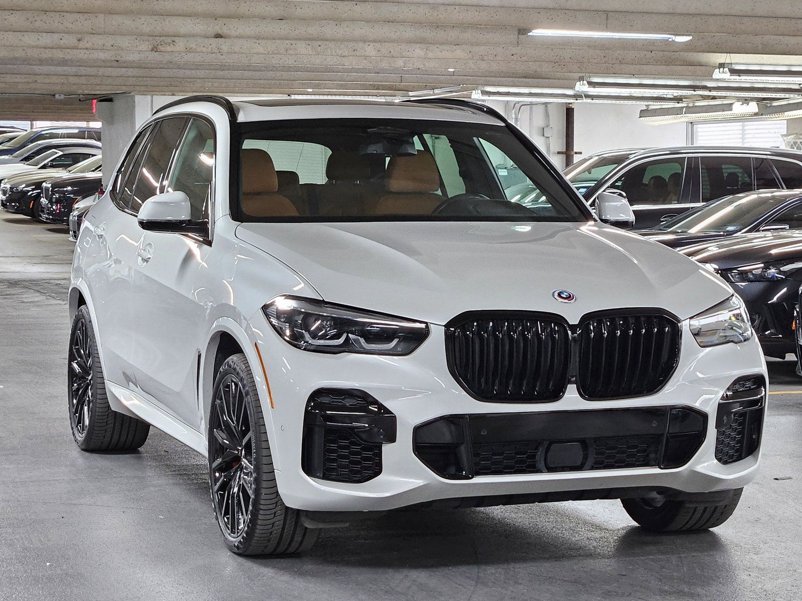 2022 Bmw X5 M50i photo 3