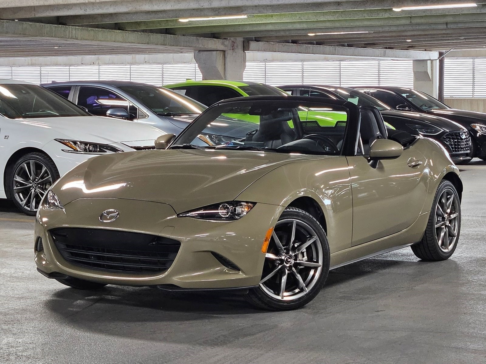2023 Mazda MX-5 Miata Grand Touring Auto's photo