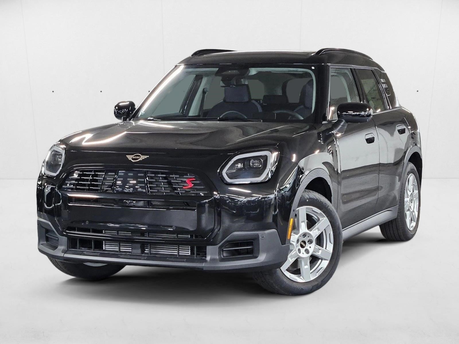 2025 MINI Countryman S's photo