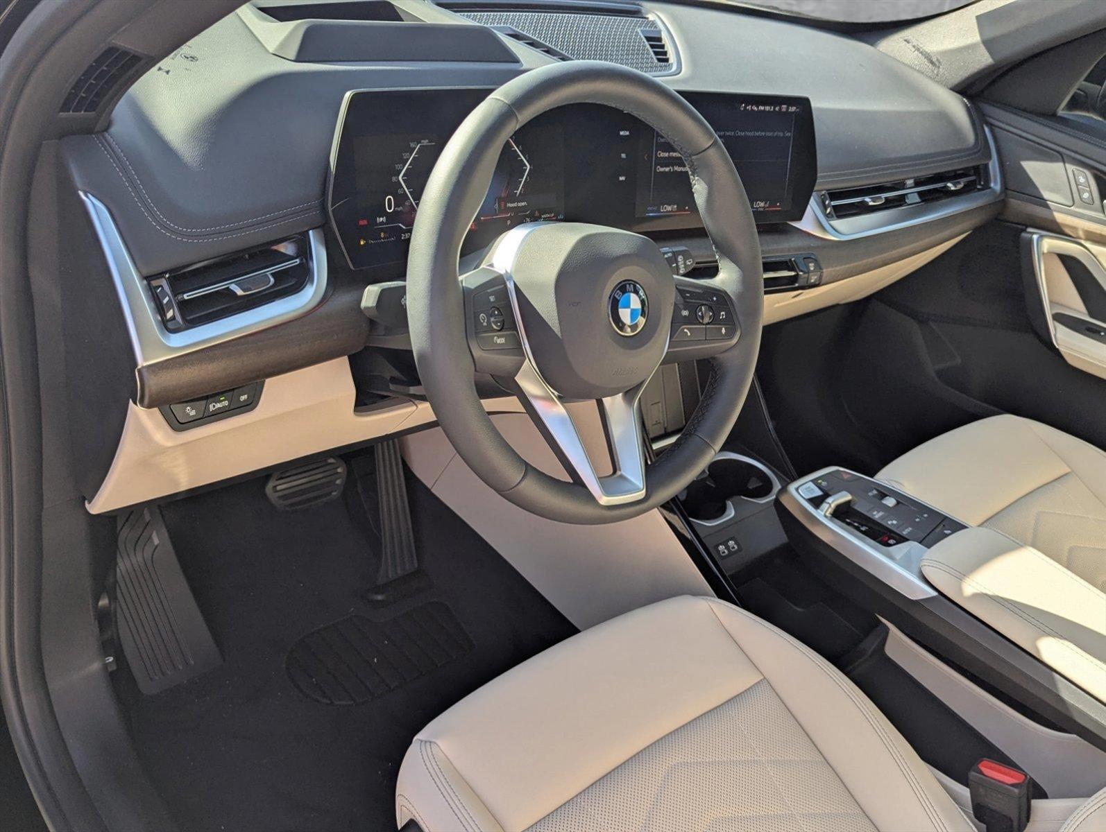2025 Bmw X1 XDrive28i photo 3