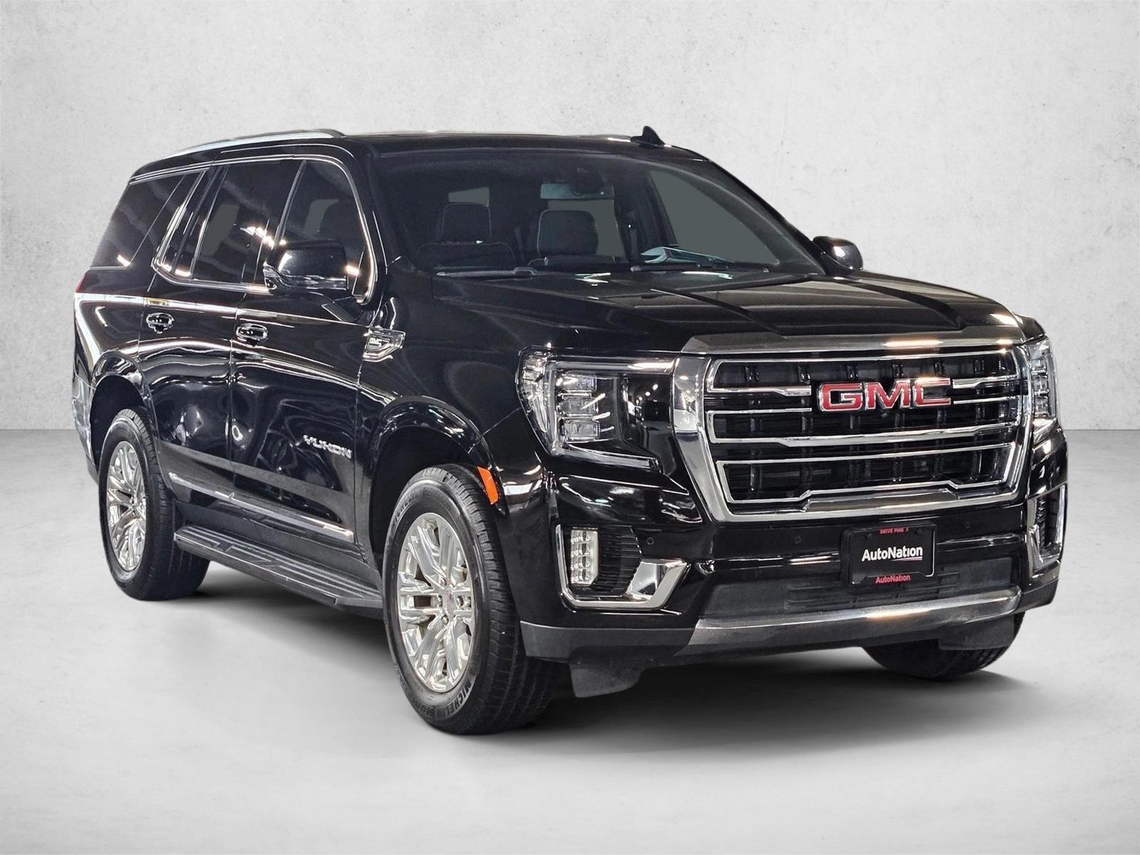 2021 Gmc Yukon SLT photo 3