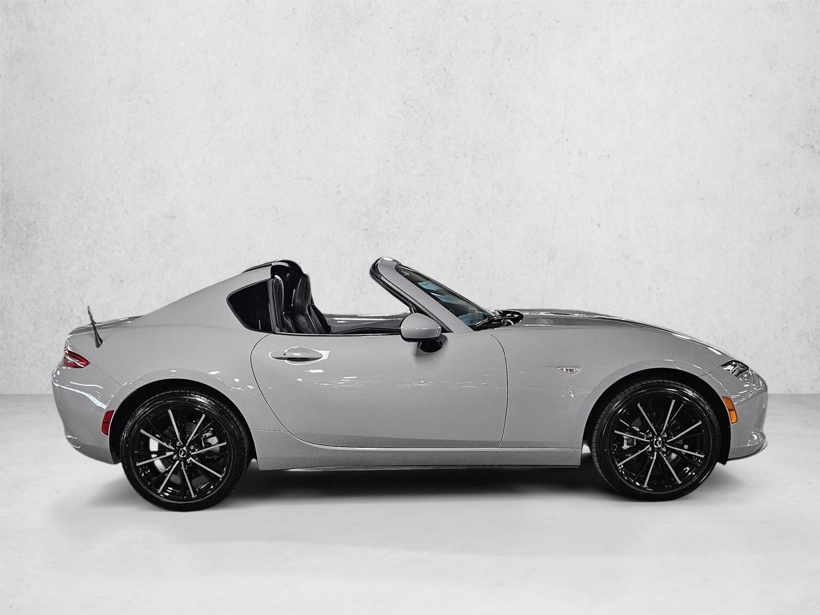 2025 Mazda MX-5 Miata Miata RF Grand Touring photo 4