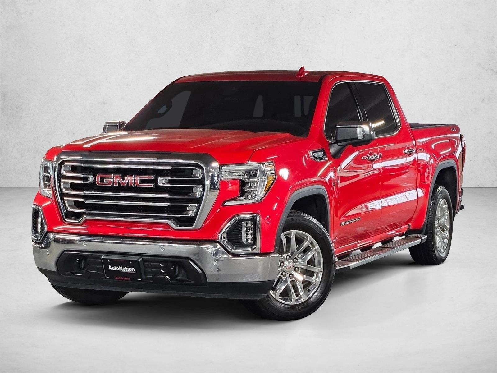 2020 GMC Sierra 4WD Crew Cab Short Box SLT's photo