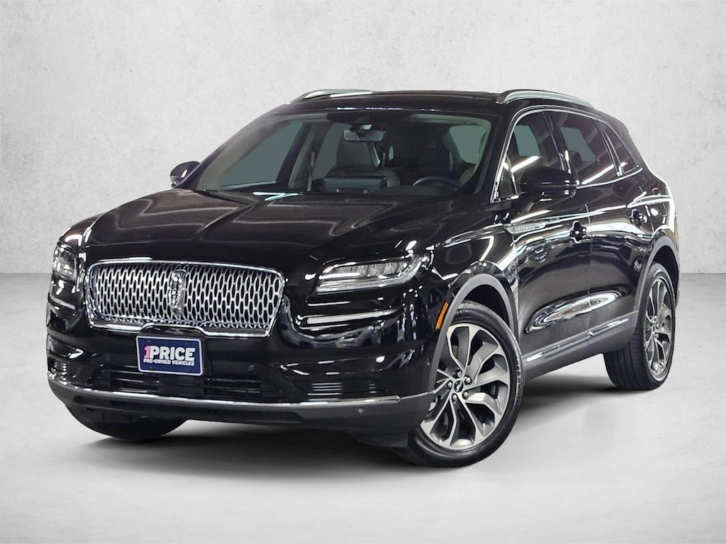 Used 2023 Lincoln Nautilus Reserve Sport Utility