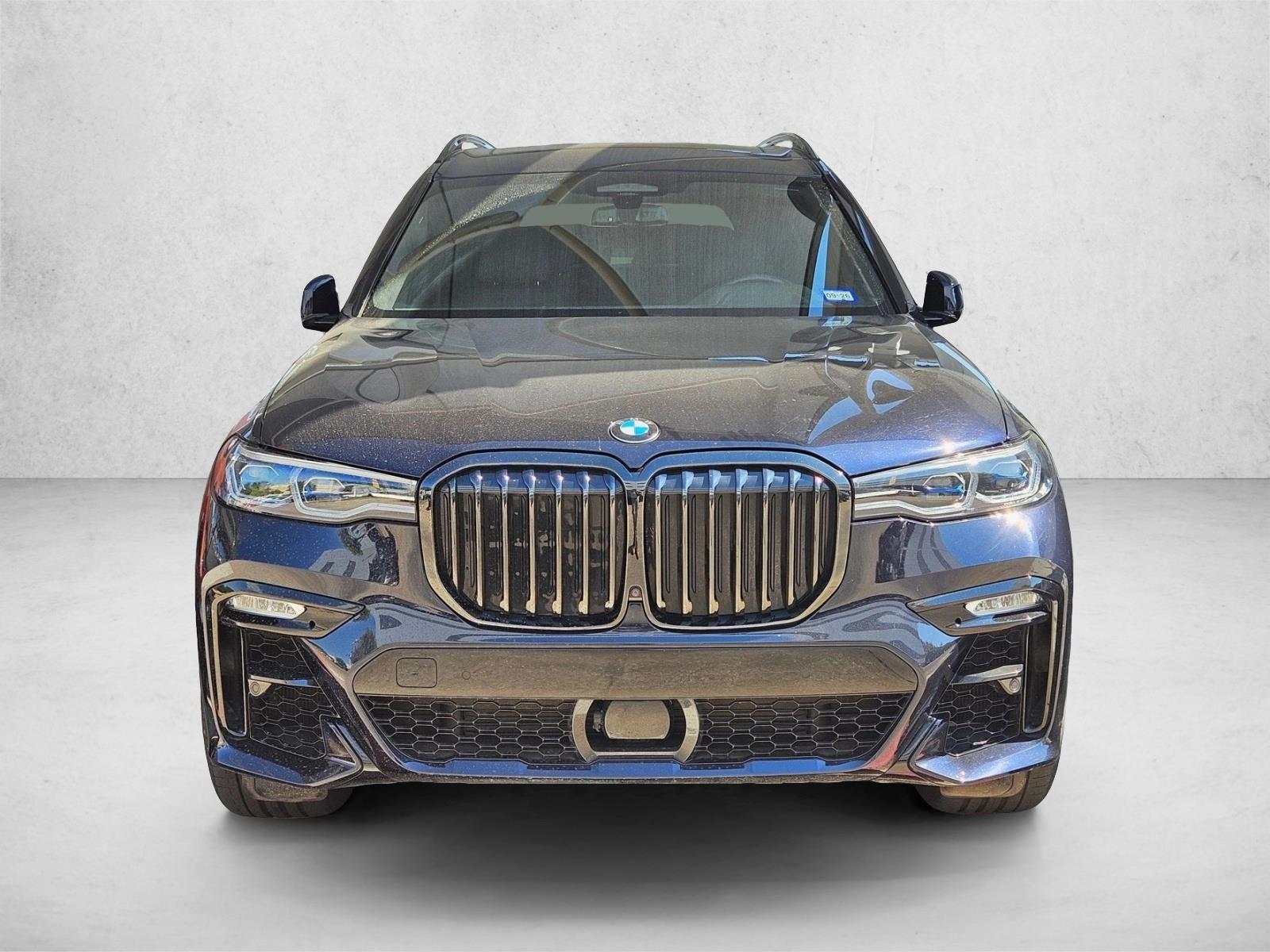2022 Bmw X7 M50i photo 2