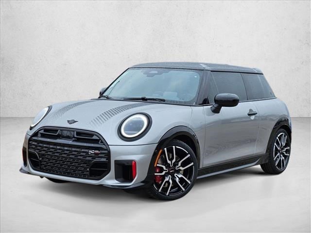 2026 MINI Hardtop 2 Door John Cooper Works's photo