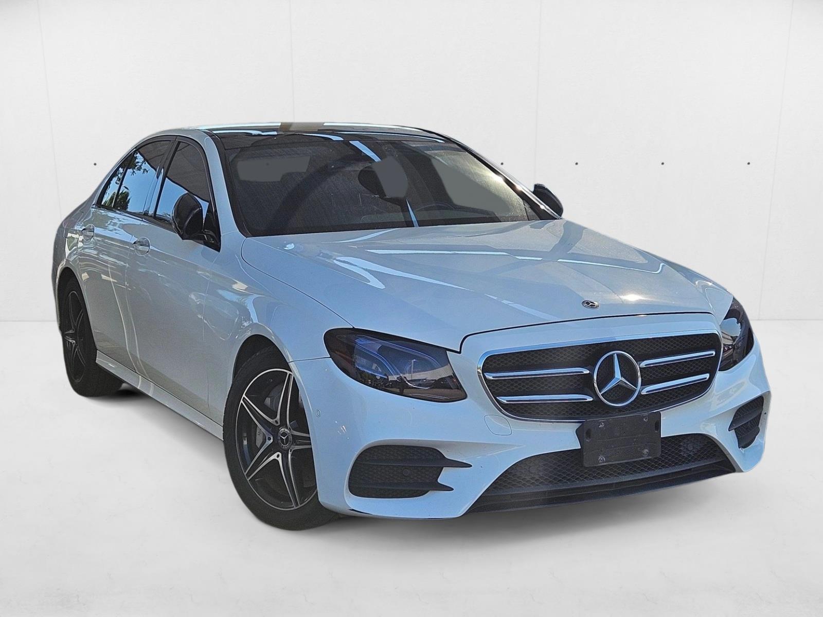 2018 Mercedes Benz E 400 photo 3