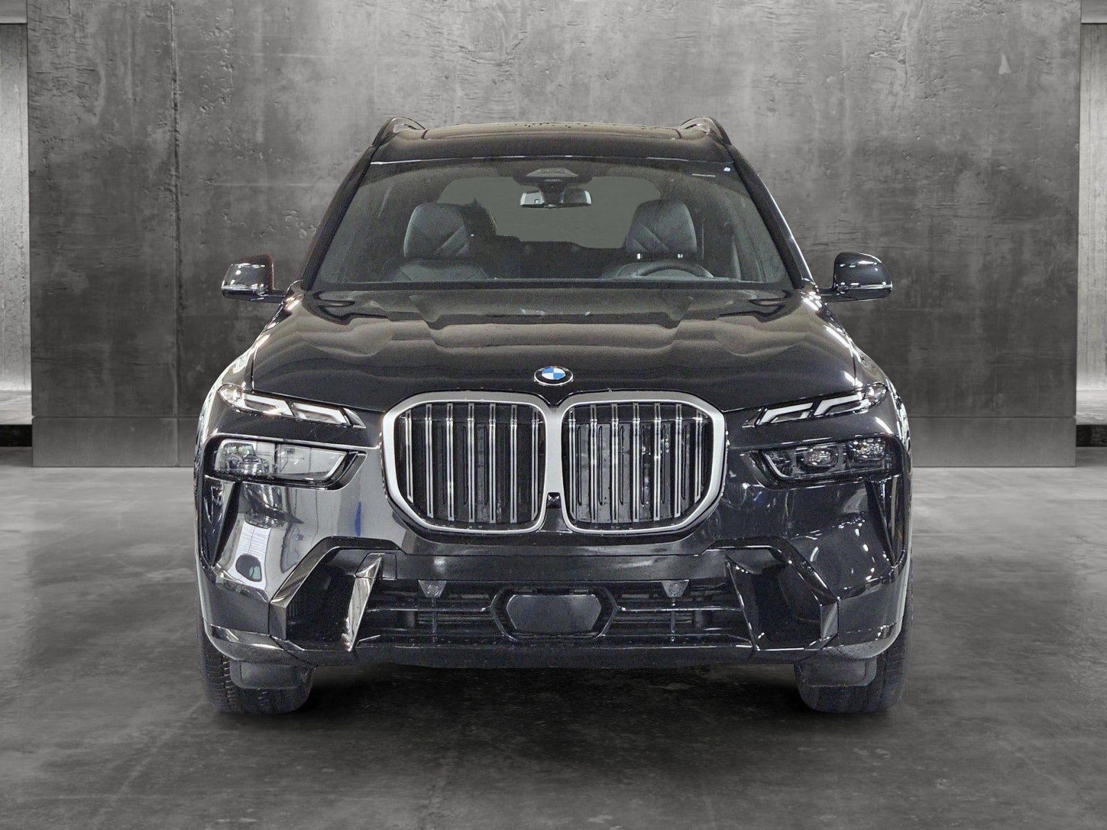 Used 2025 BMW X7 40i with VIN 5UX23EM02S9W45415 for sale in Dallas, TX