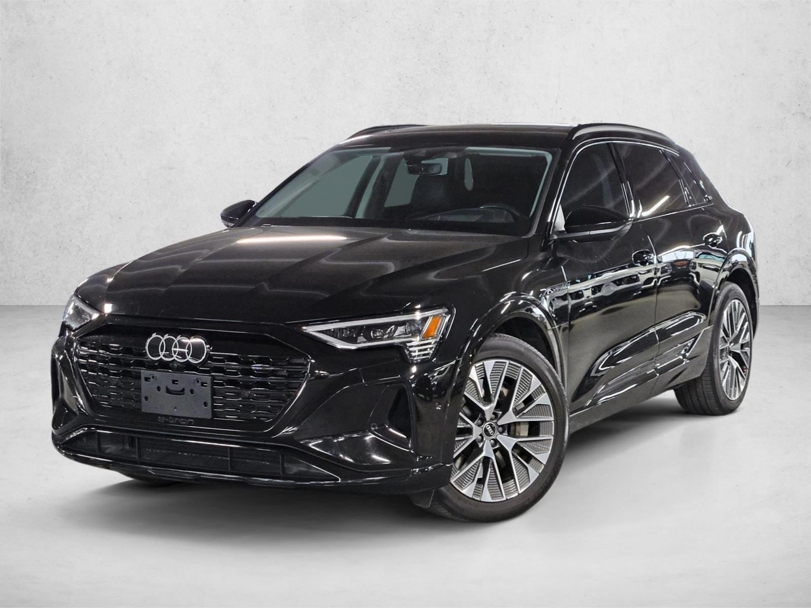 2024 Audi Q8 e-tron 55 114 kWh Prestige quattro's photo