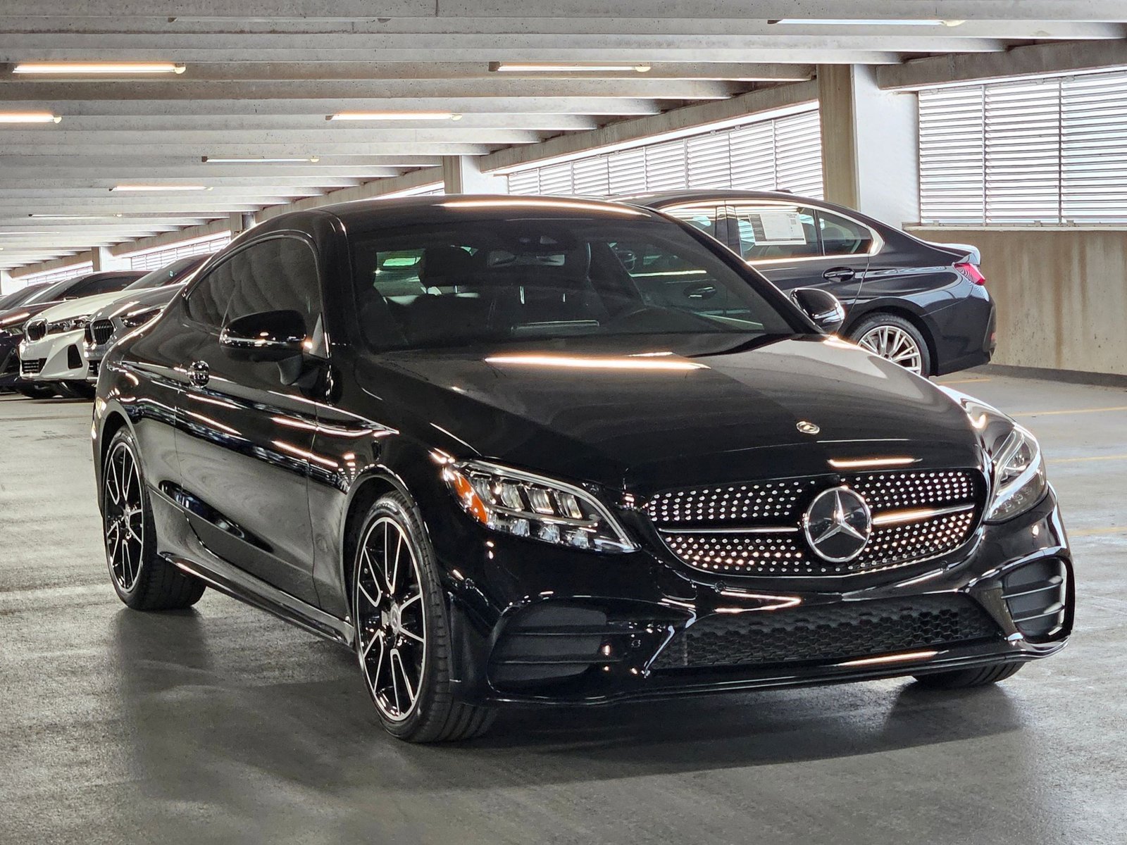 2022 Mercedes Benz C 300 photo 3