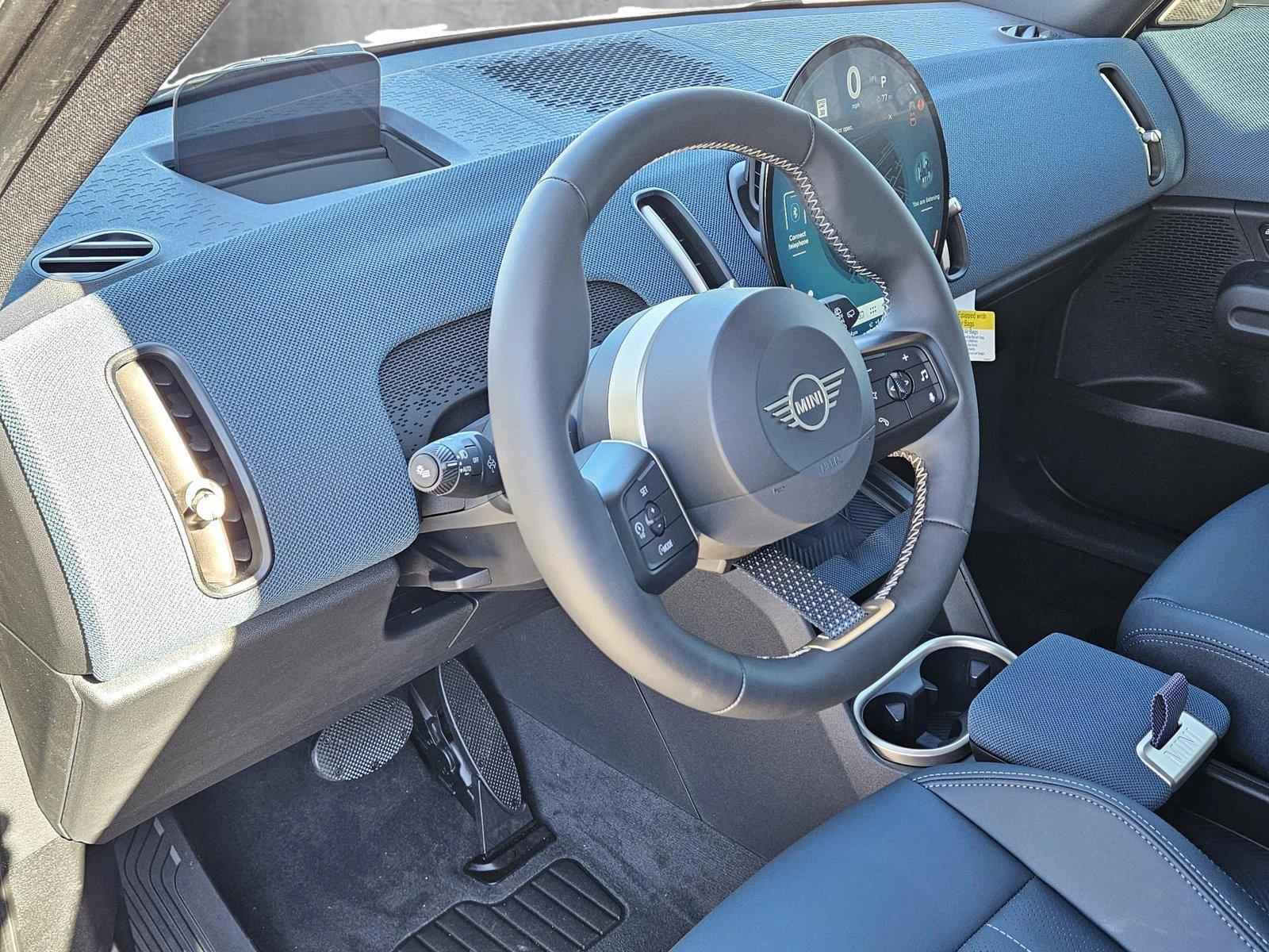 2025 Mini Countryman S ALL4 Iconic photo 3