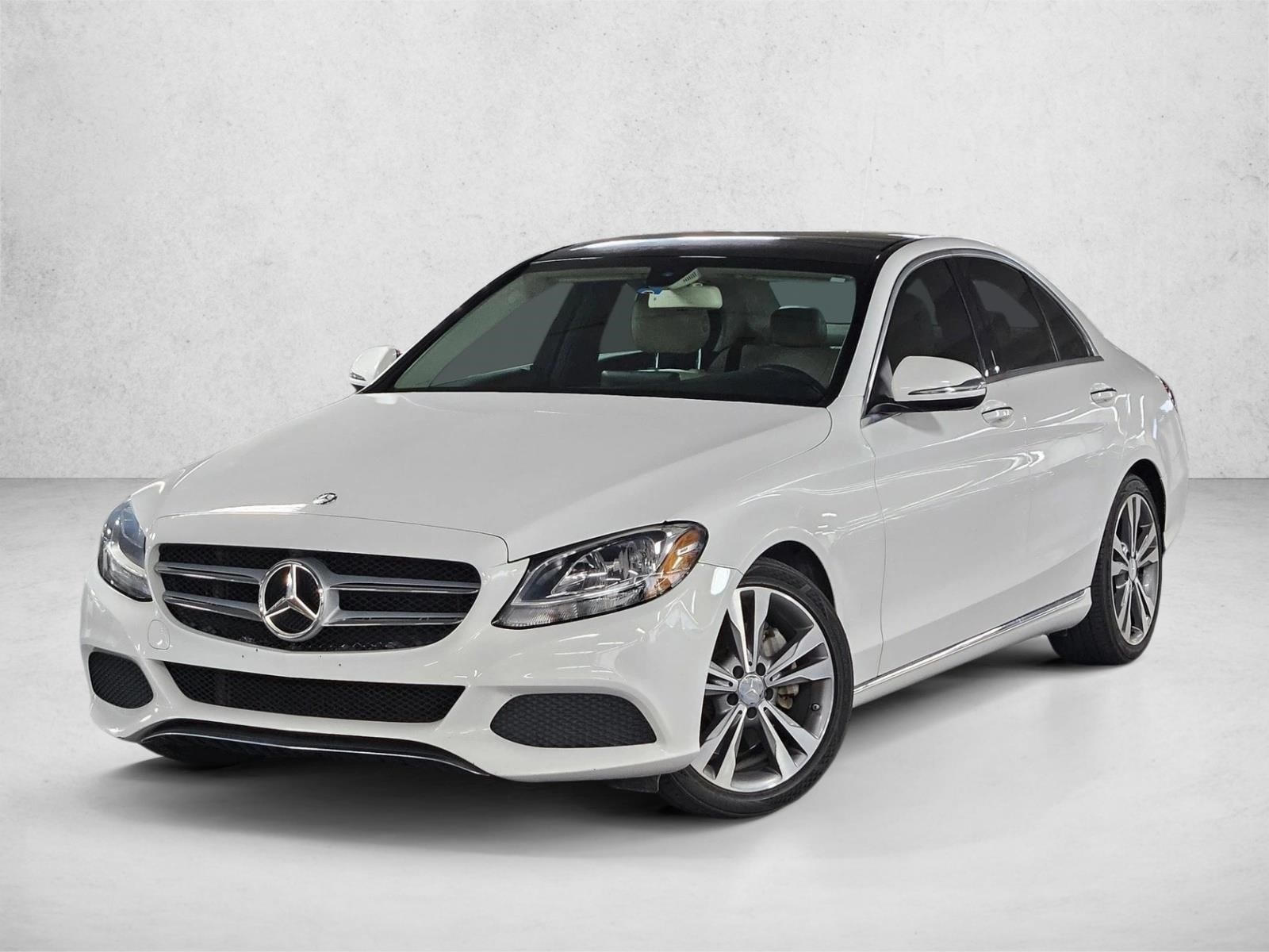 2016 Mercedes-Benz C-Class C300 Sport's photo