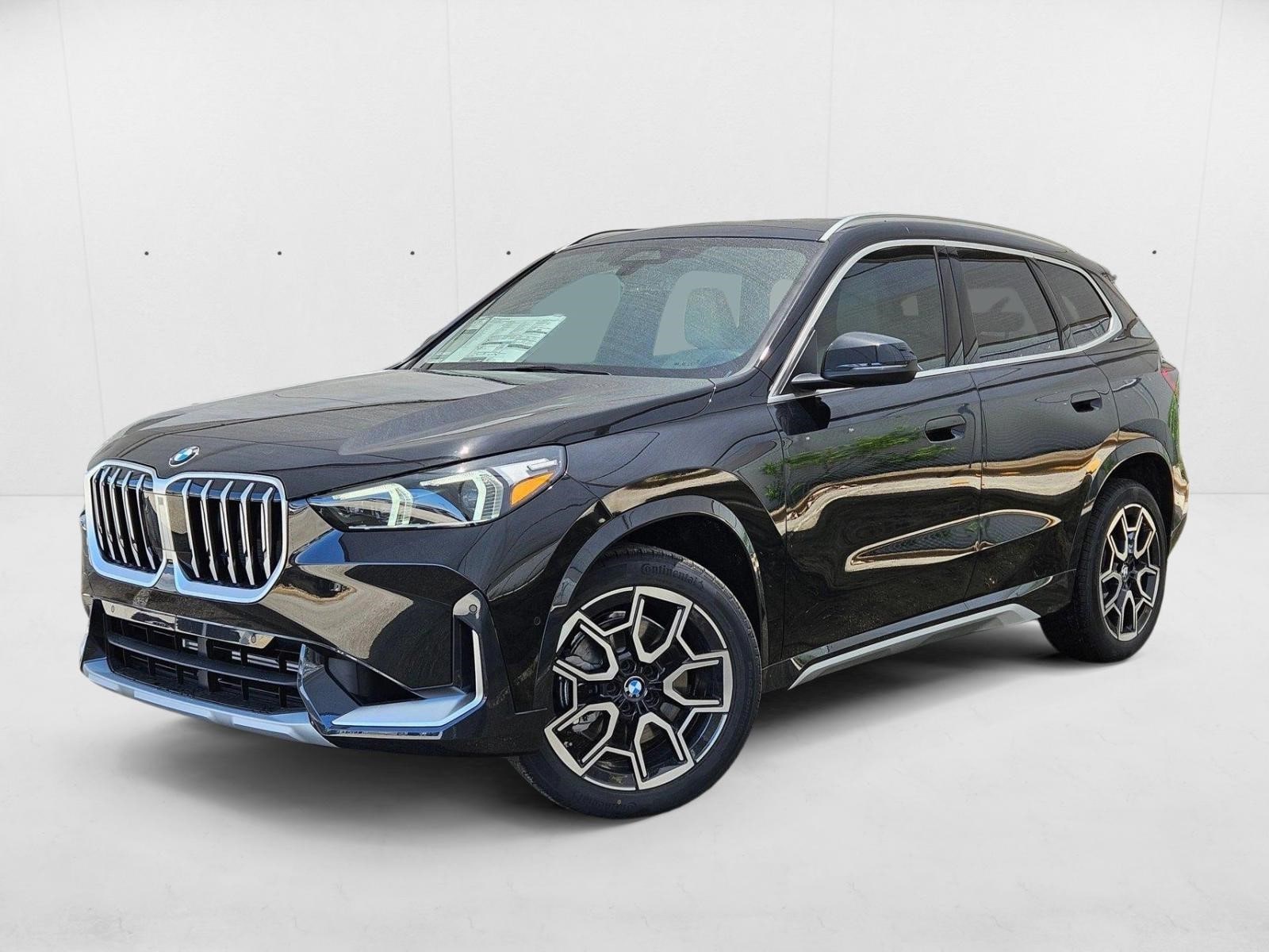 2025 BMW X1 28i
