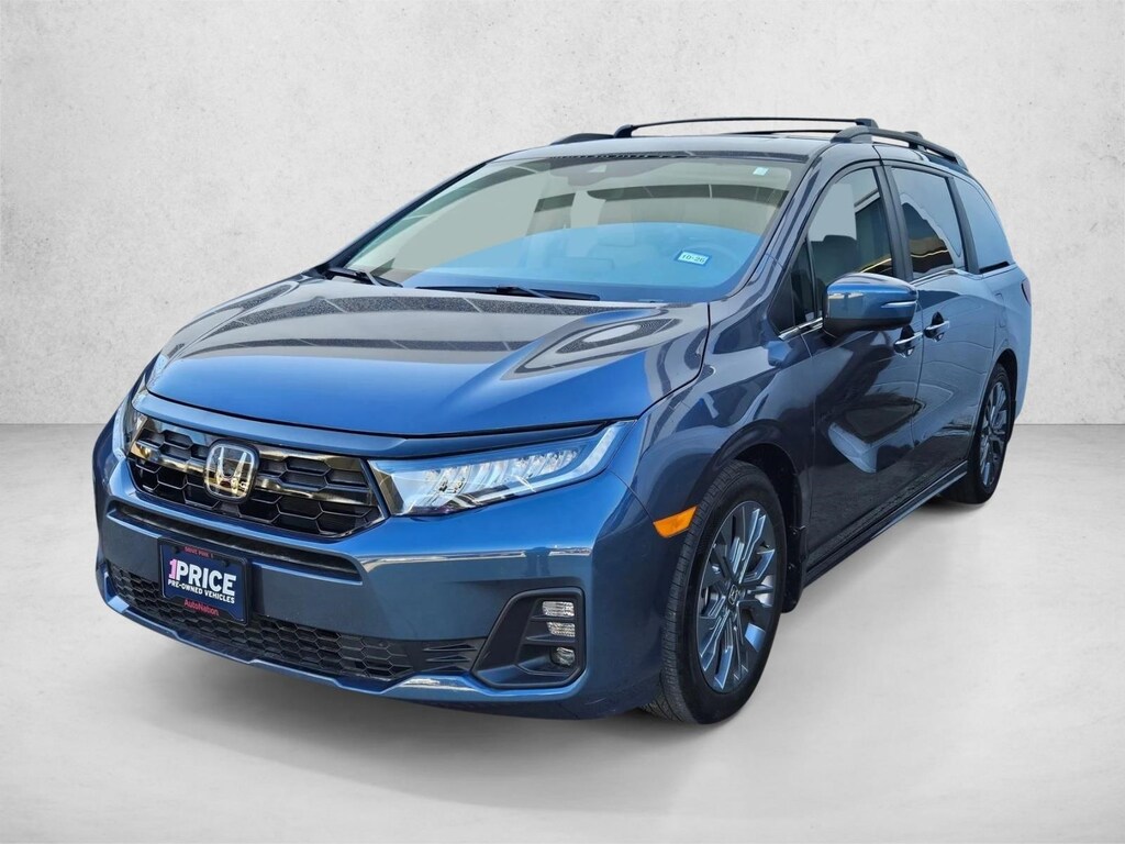 Used 2025 Honda Odyssey Touring Mini-van Passenger