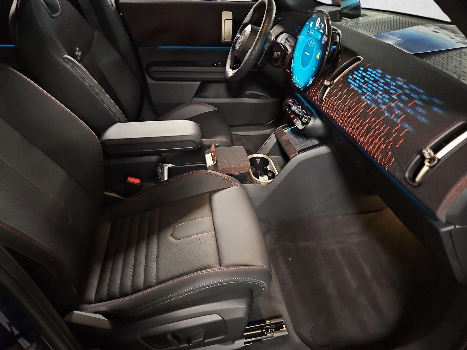 2026 MINI Countryman S - Photo 21
