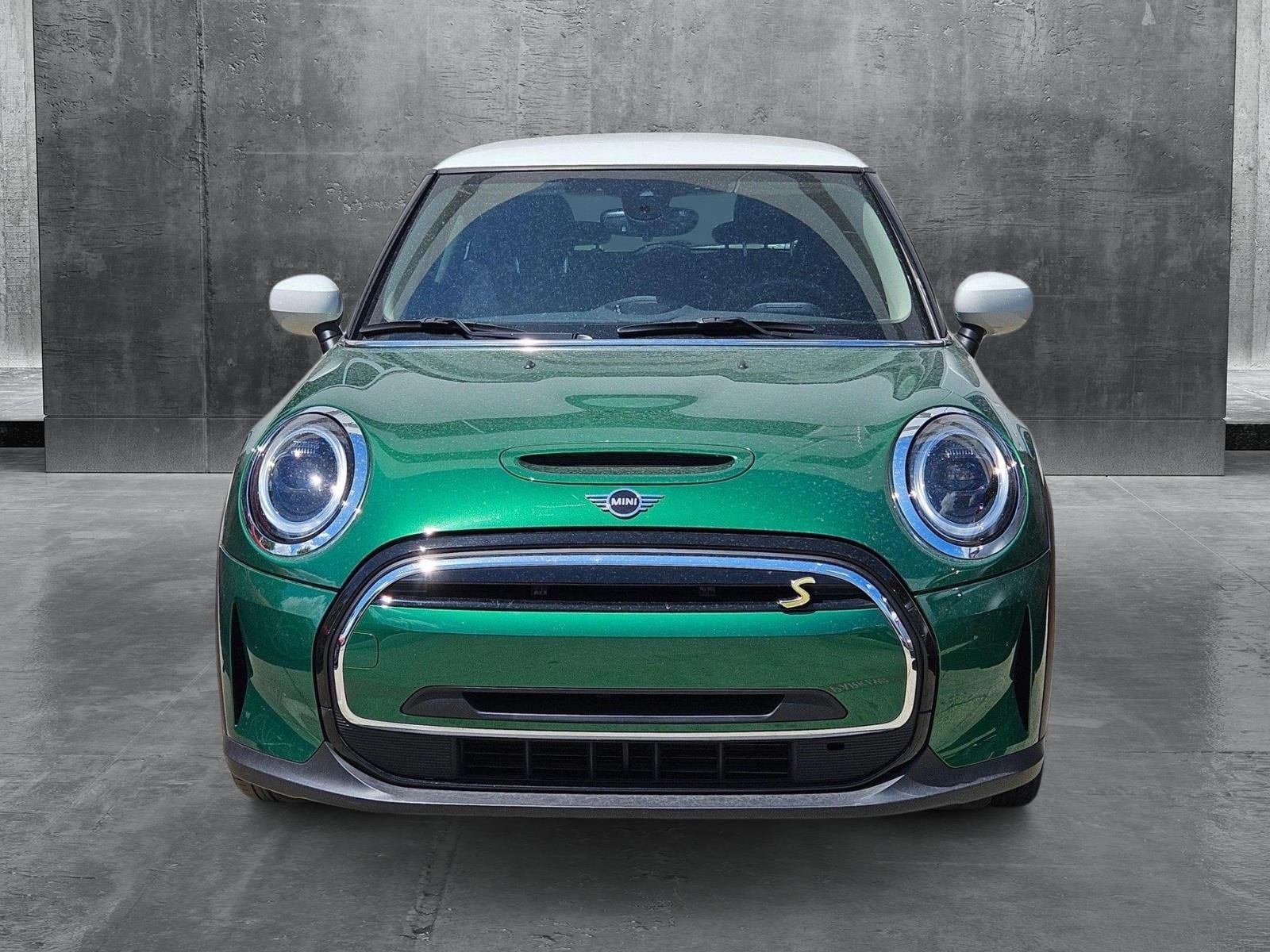 Used 2022 MINI Hardtop 2 Door SE with VIN WMW13DJ03N2R35829 for sale in Dallas, TX