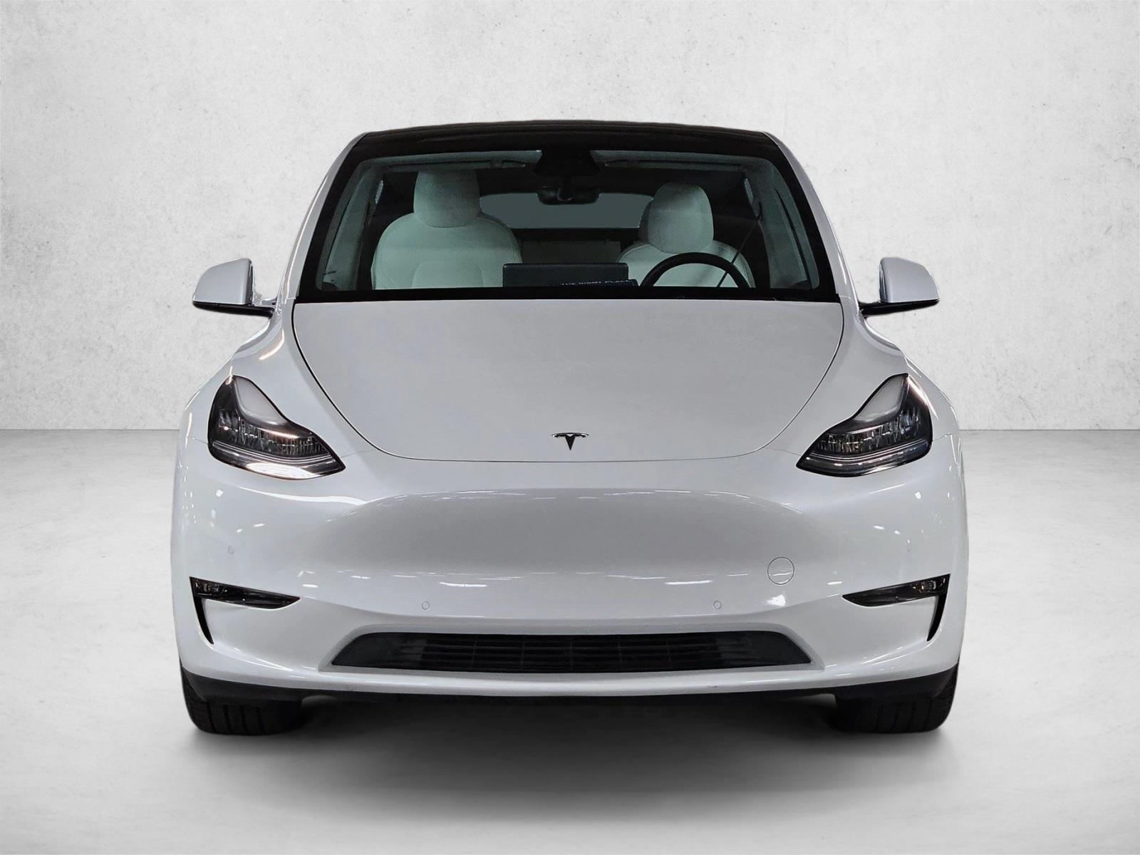 Used 2021 Tesla Model Y Long Range with VIN 5YJYGAEE8MF136893 for sale in Dallas, TX
