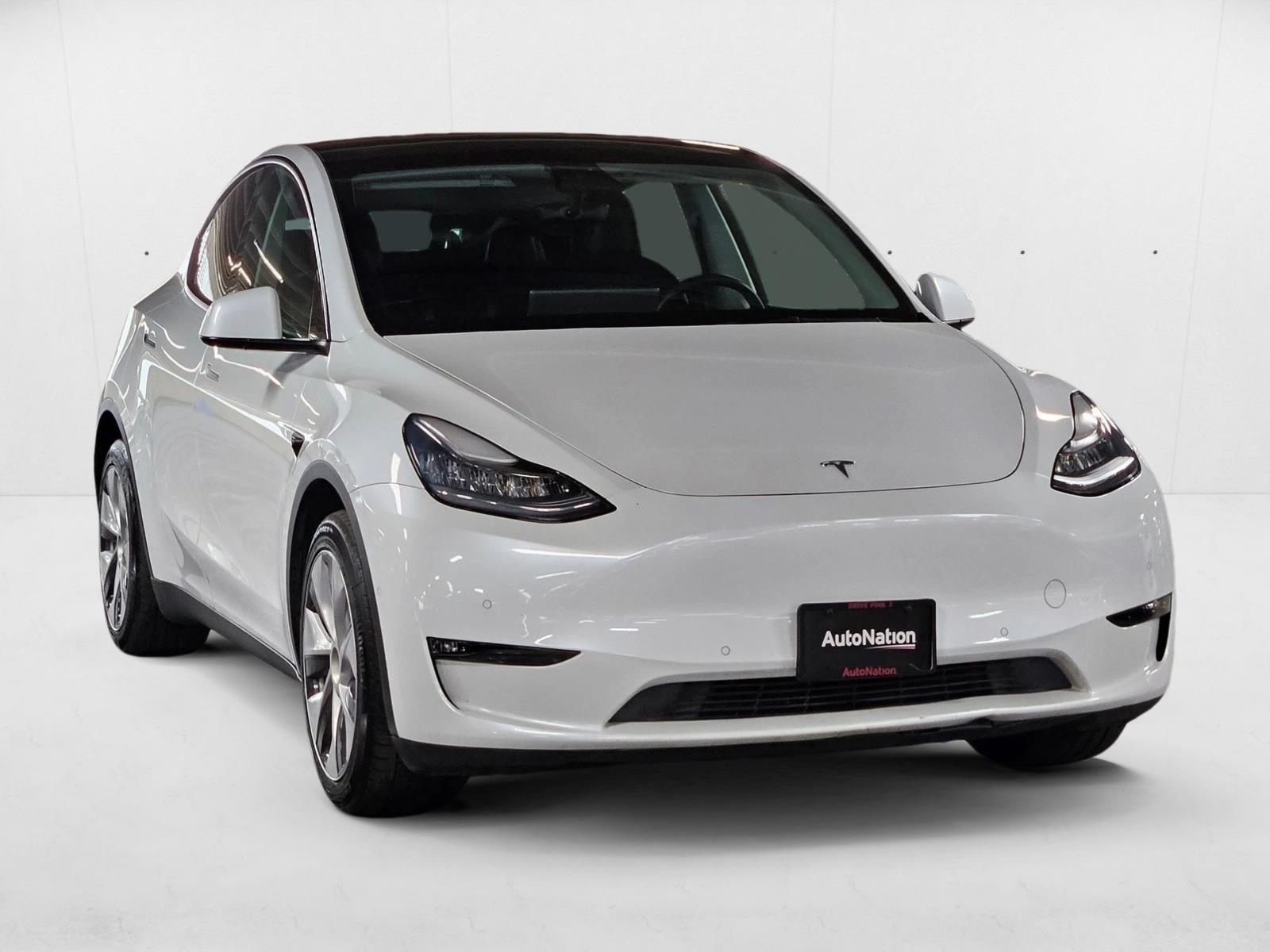2021 Tesla Model Y Long Range photo 3