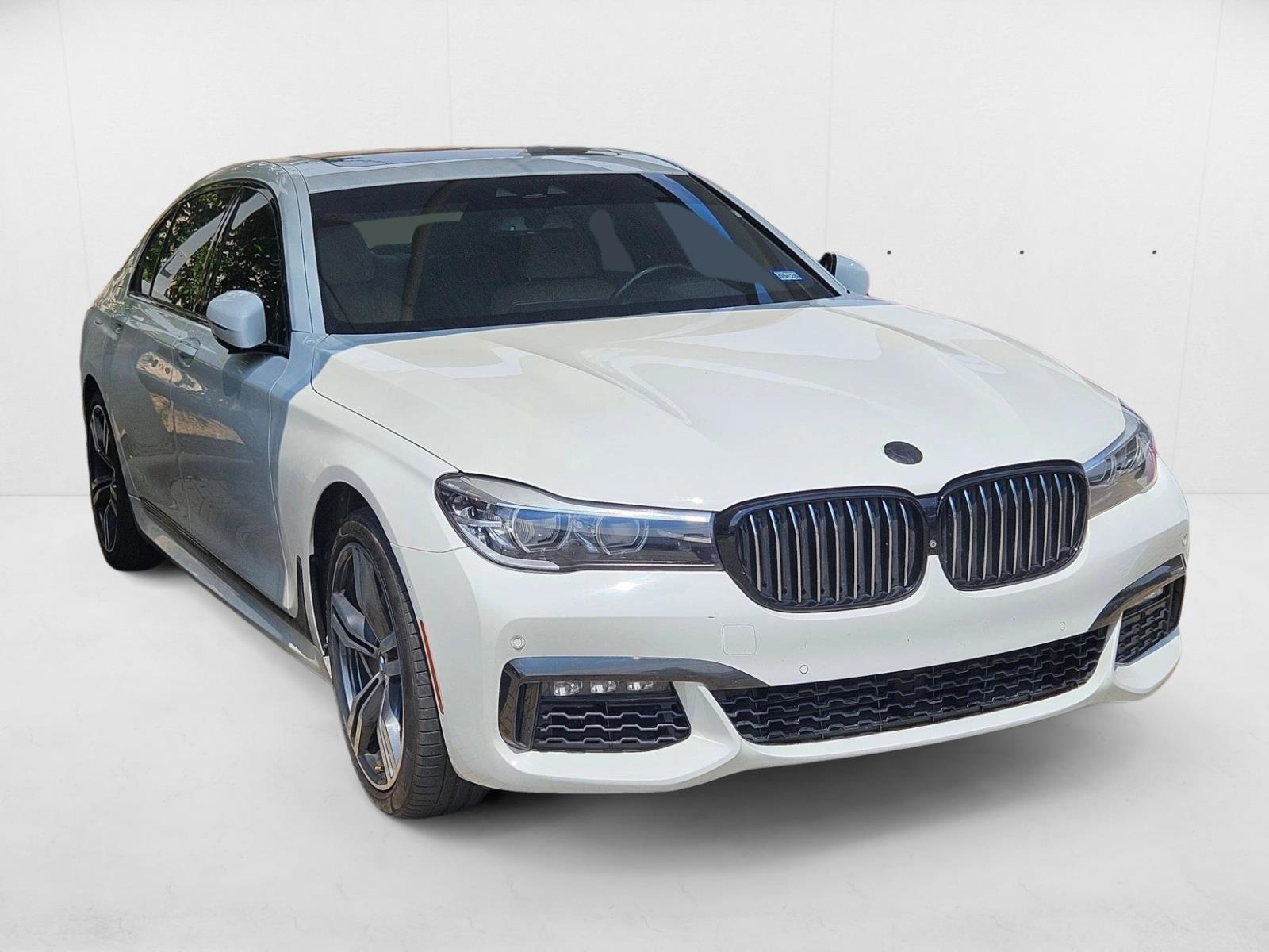 2019 Bmw 740i Sedan photo 3