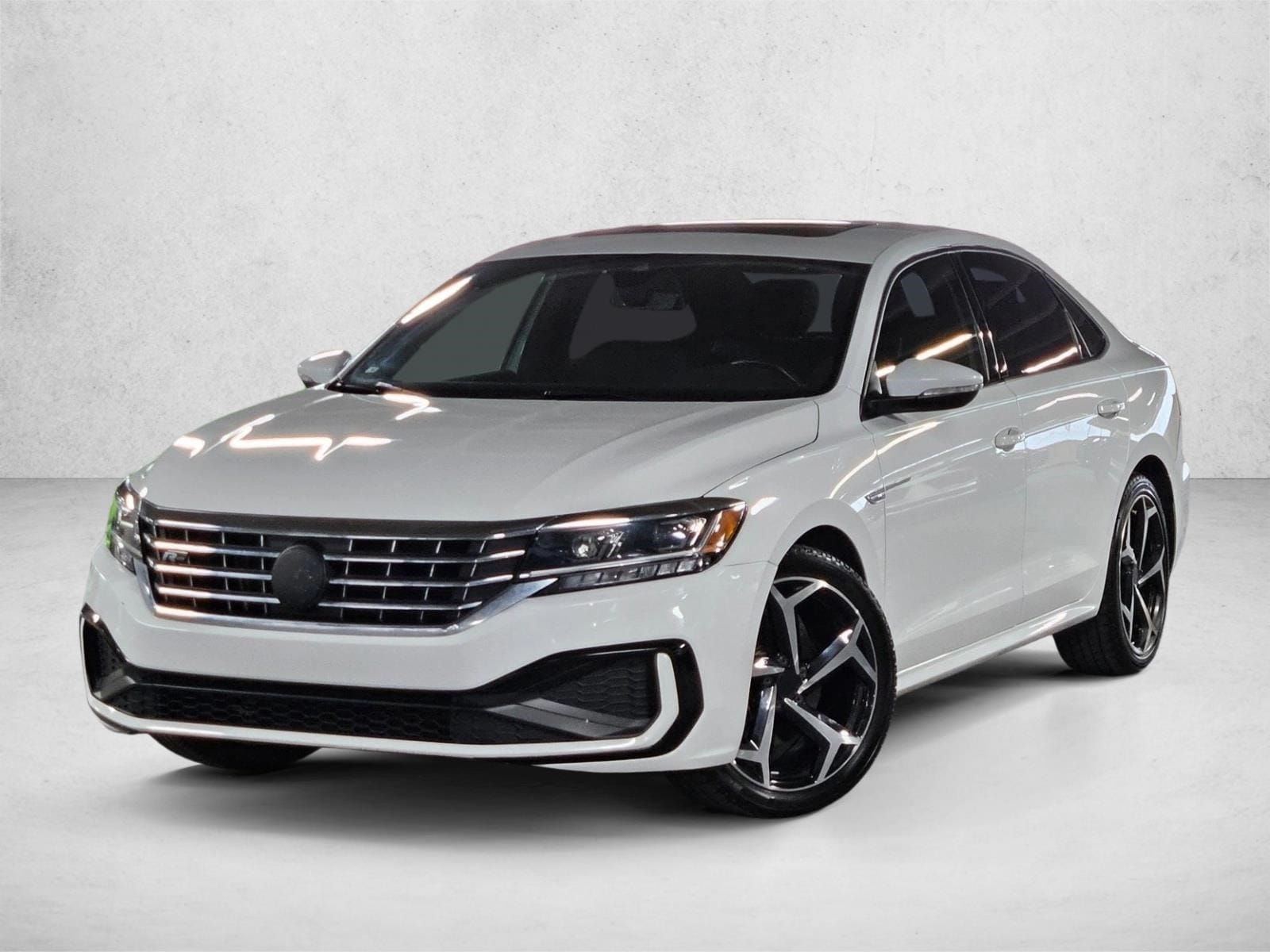 2021 Volkswagen Passat R-Line