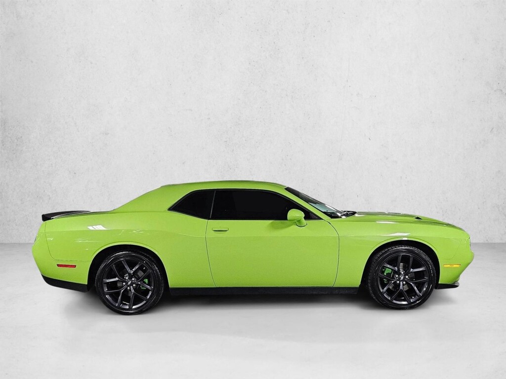 Used 2023 Dodge Challenger SXT 2dr Car