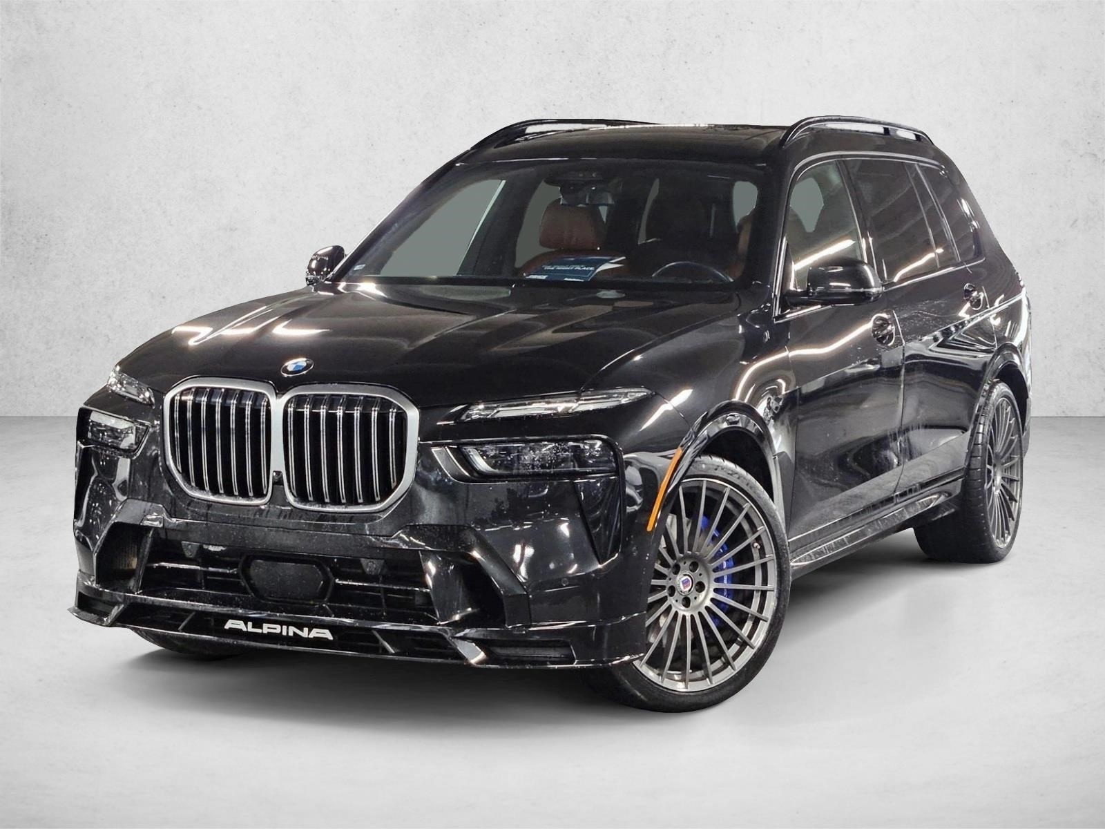2025 BMW X7 ALPINA XB7's photo