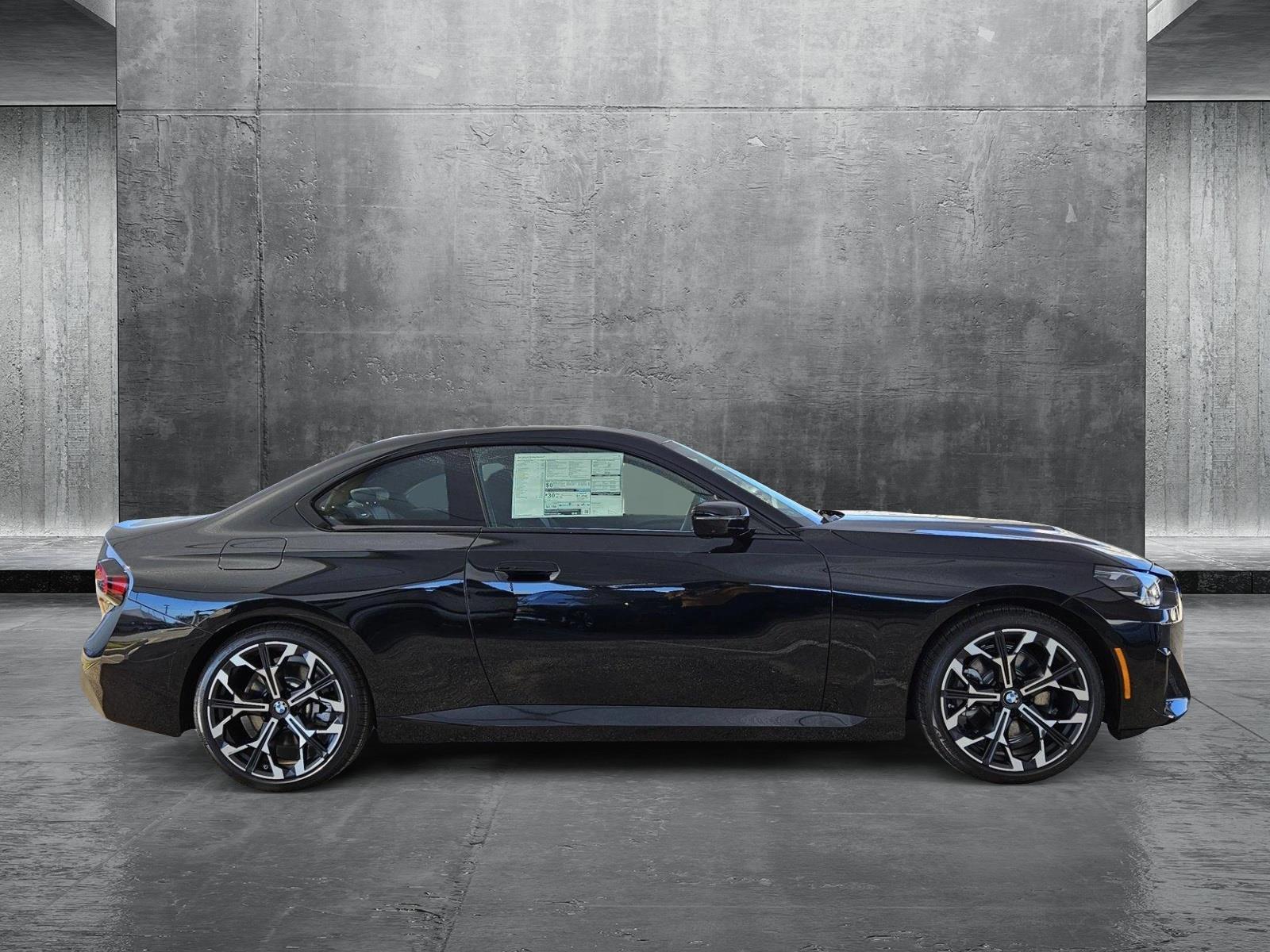 2025 Bmw 230i Coupe photo 4