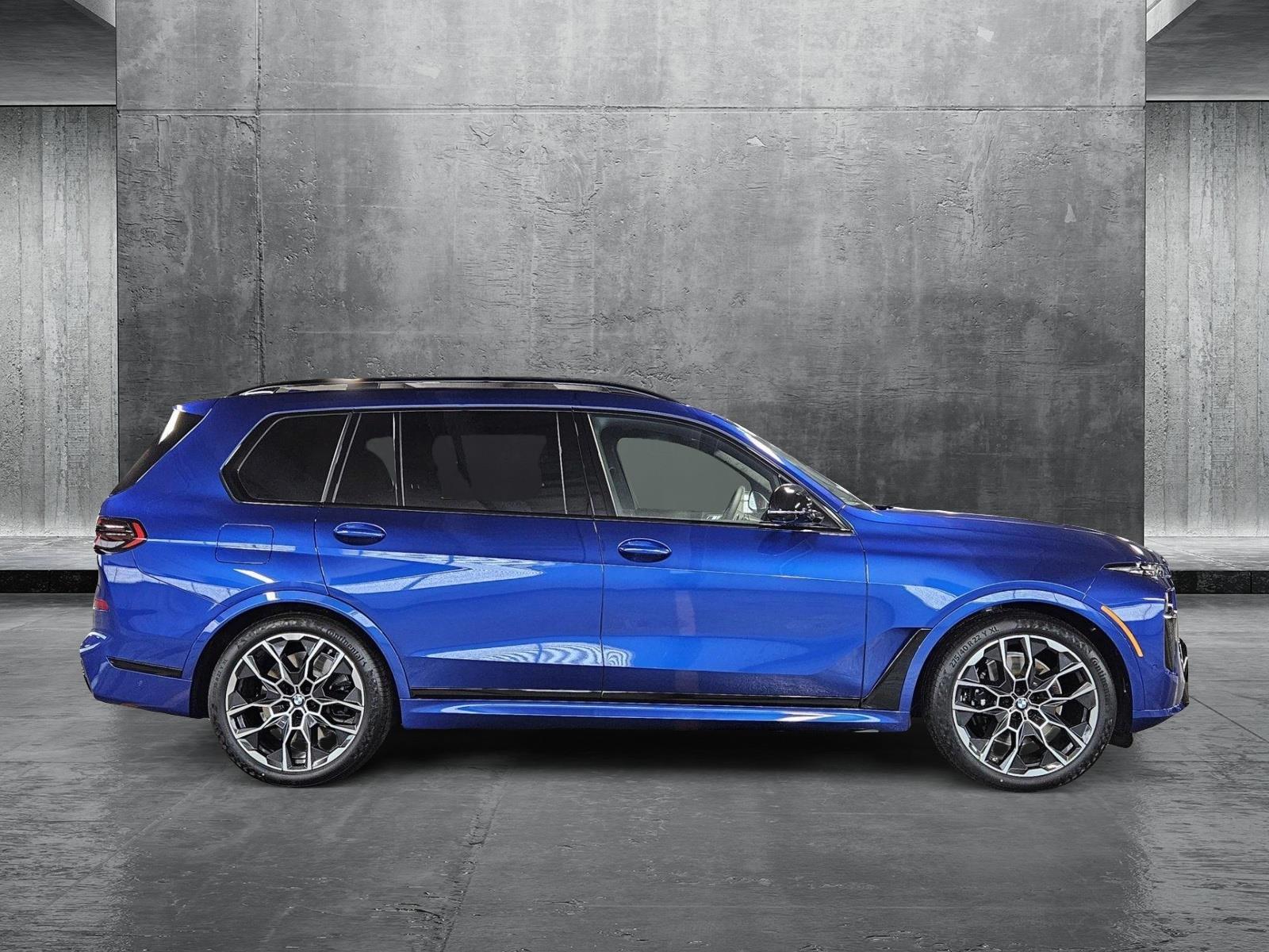 2025 Bmw X7 M60i photo 4