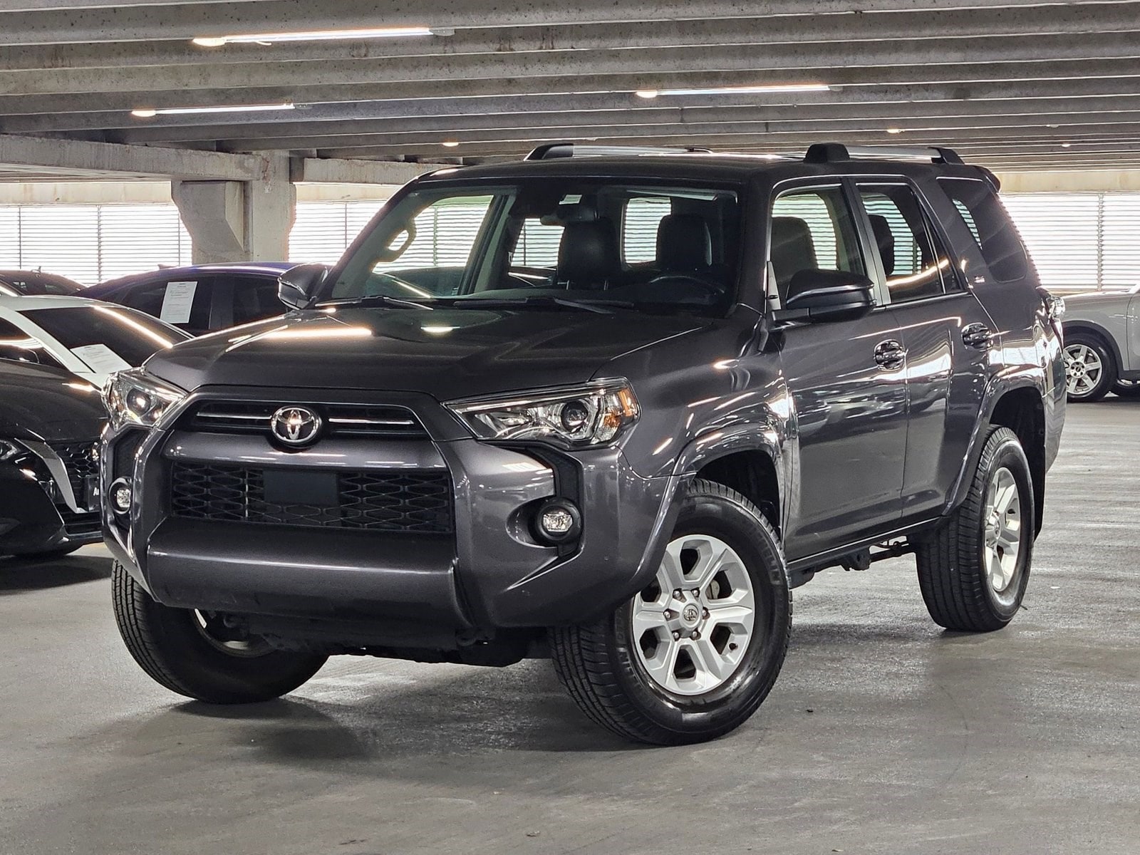 2022 Toyota 4Runner SR5's photo