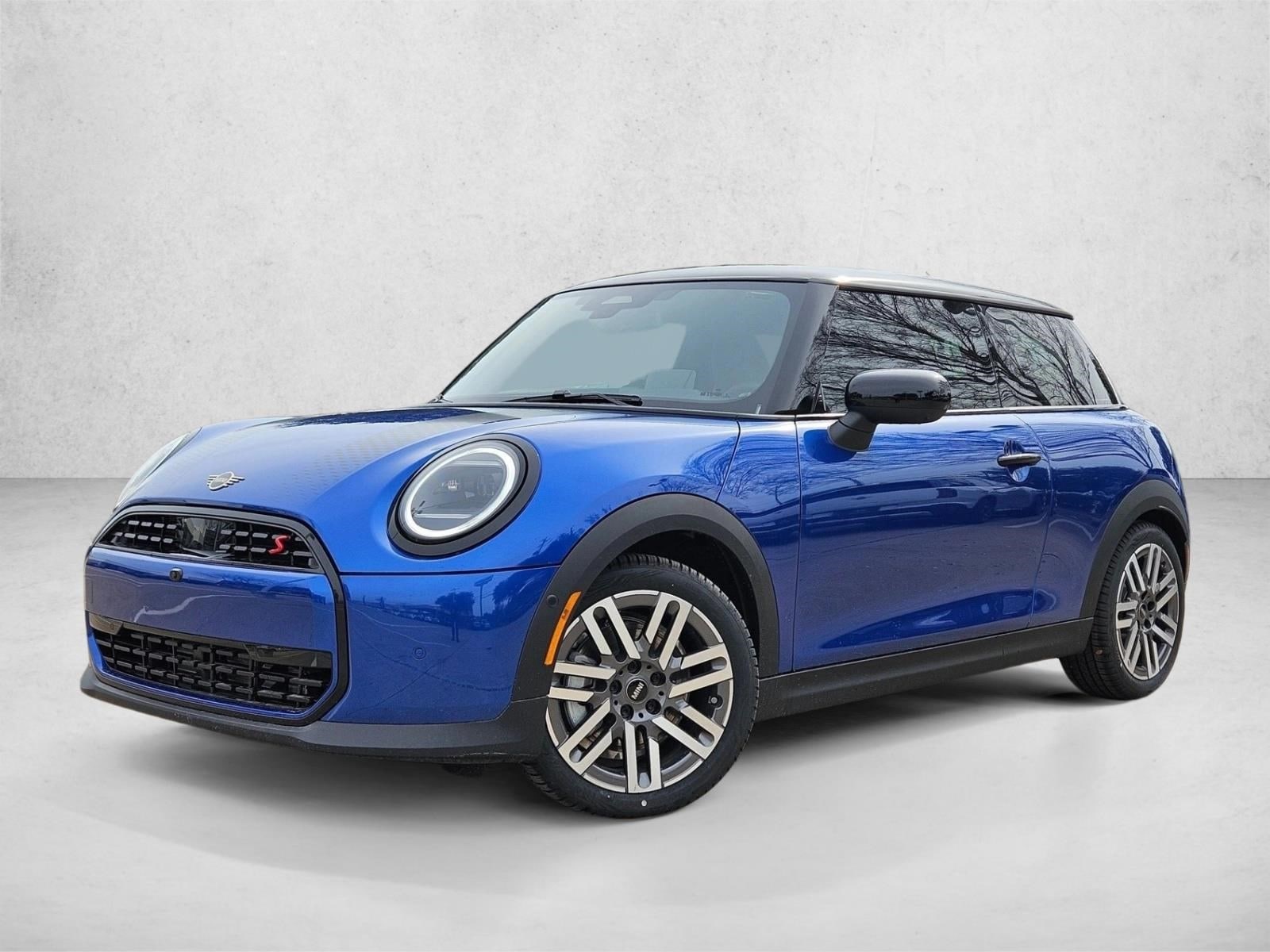 2026 MINI Hardtop Cooper S's photo