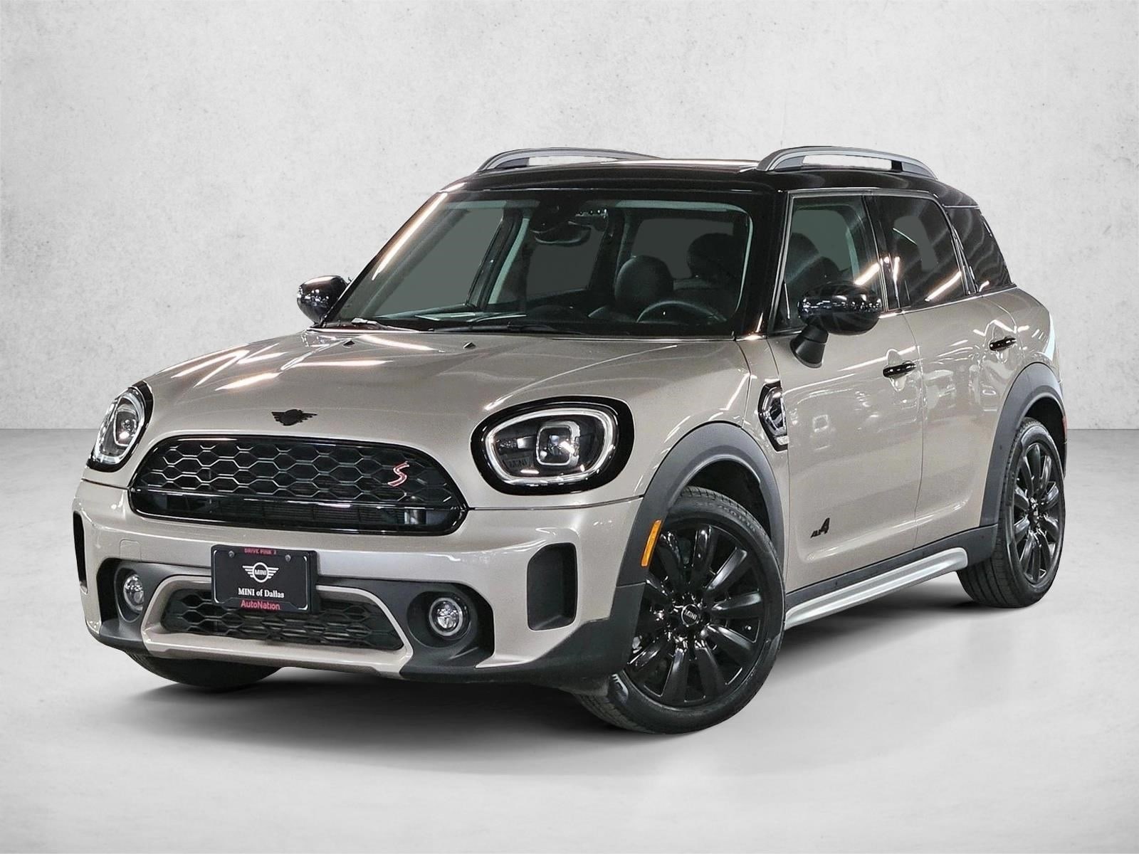 2023 MINI Countryman S ALL4's photo