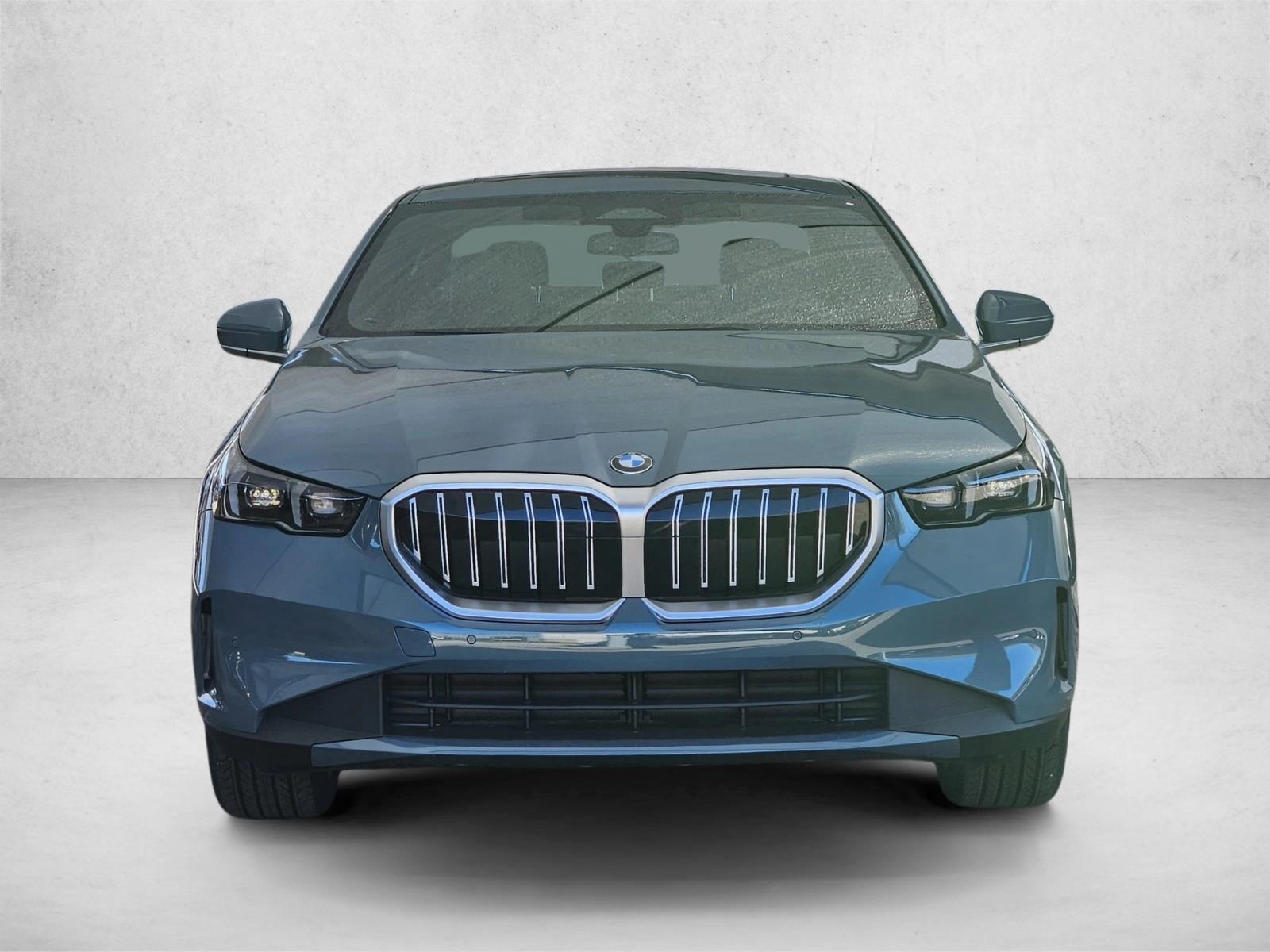 2025 Bmw 530i xDrive photo 2