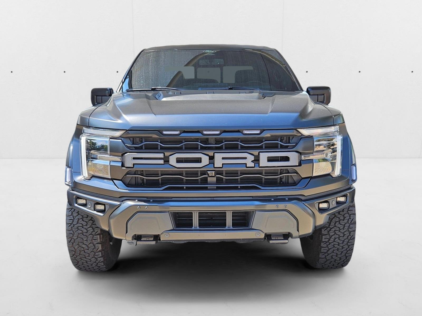 2024 Ford F-150 Raptor photo 2