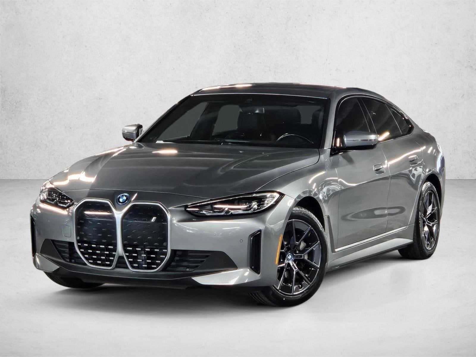 2023 BMW i4 35's photo