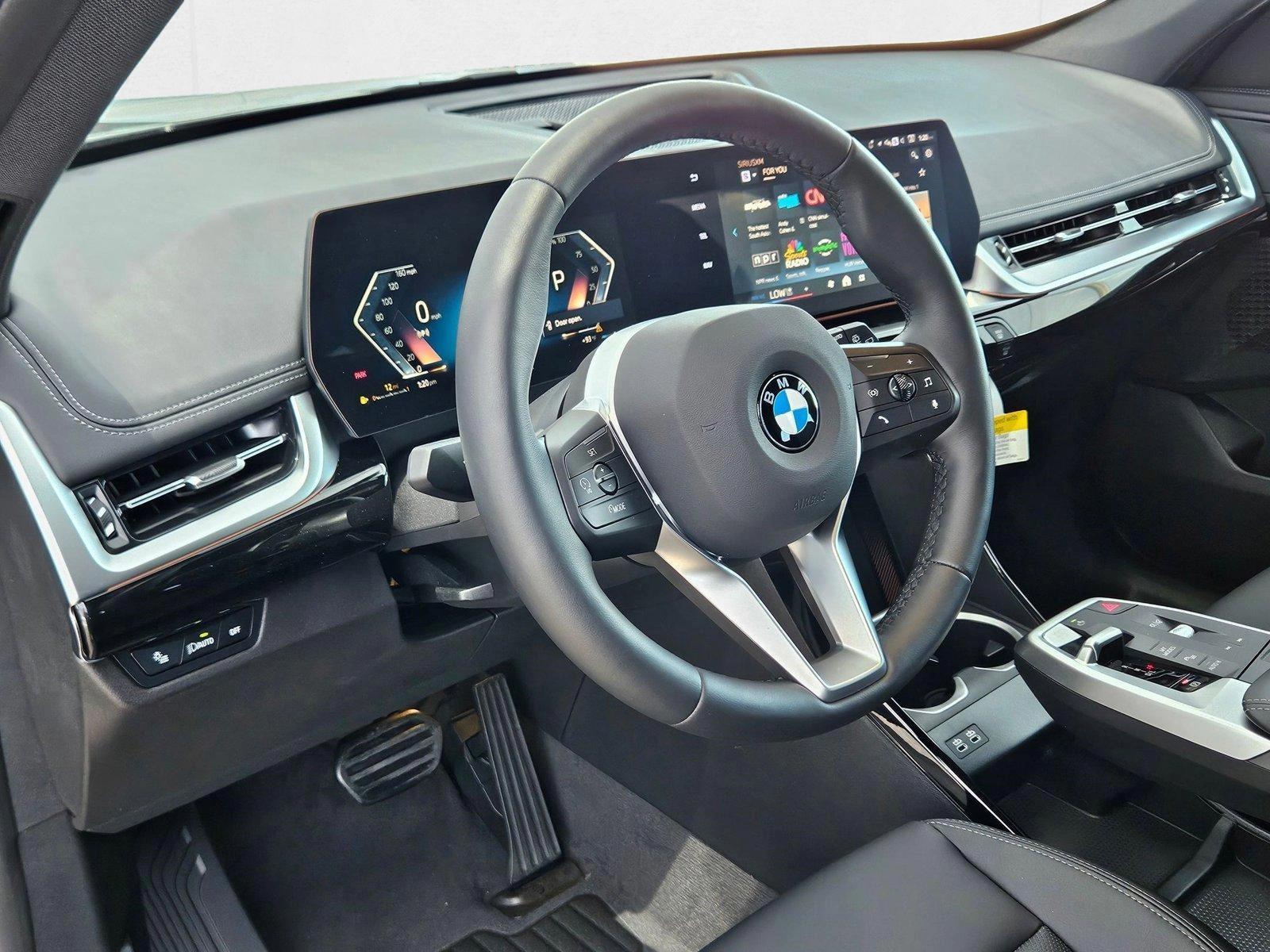 2025 Bmw X1 XDrive28i photo 3