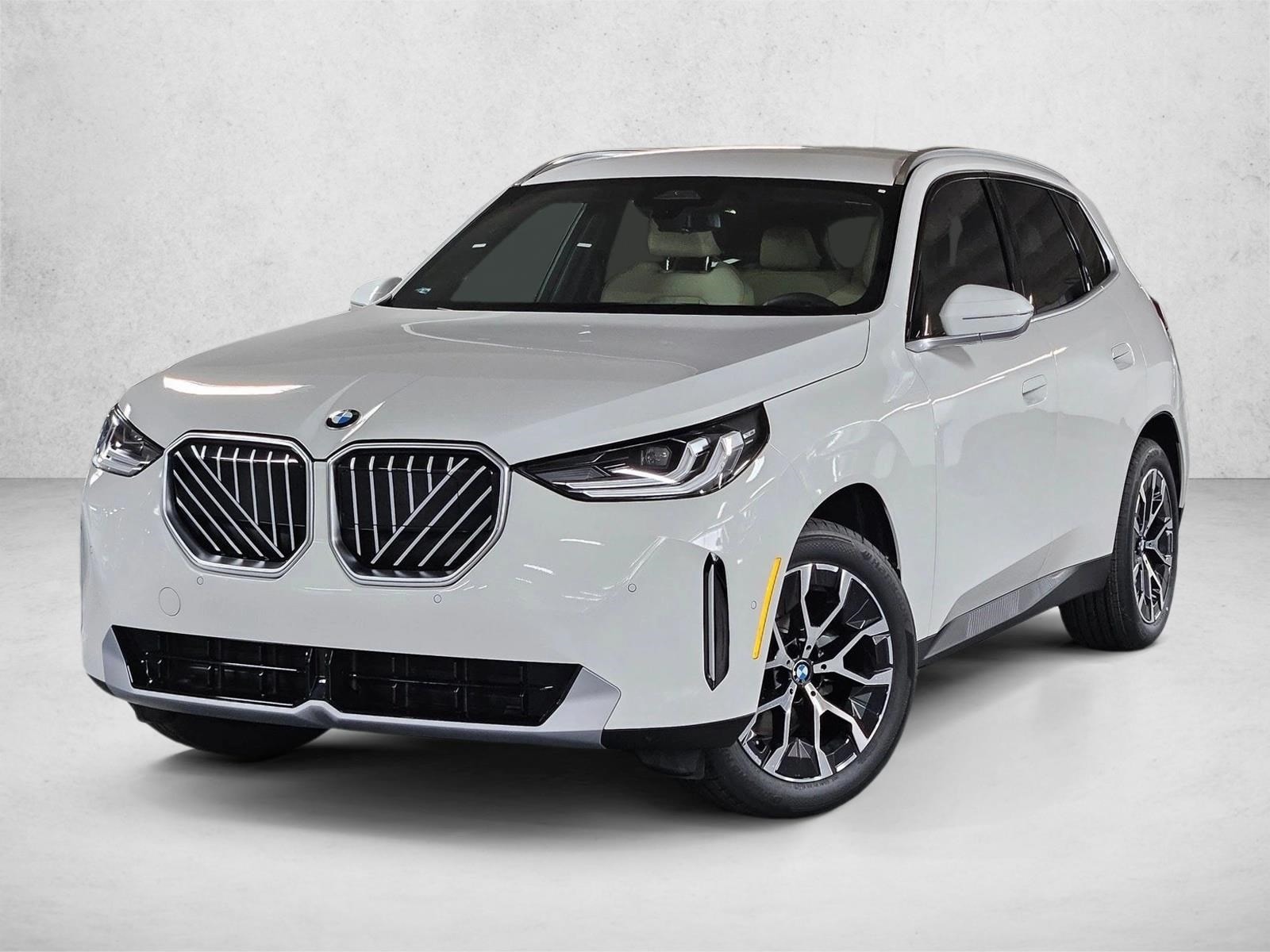 2026 BMW X3 30's photo