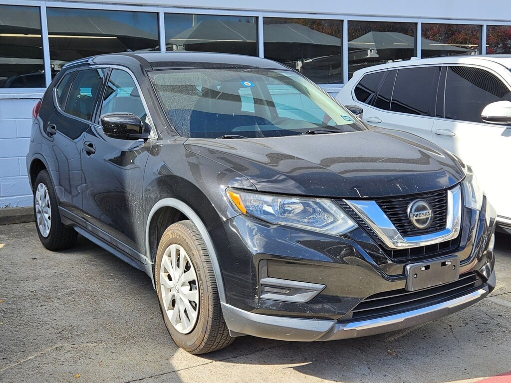 Used 2018 Nissan Rogue S Sport Utility