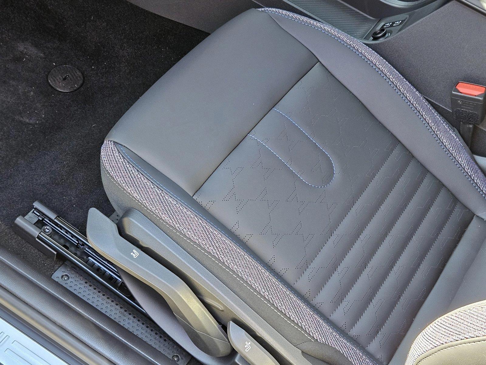 2025 Mini Cooper 2 Door Hardtop S photo 4