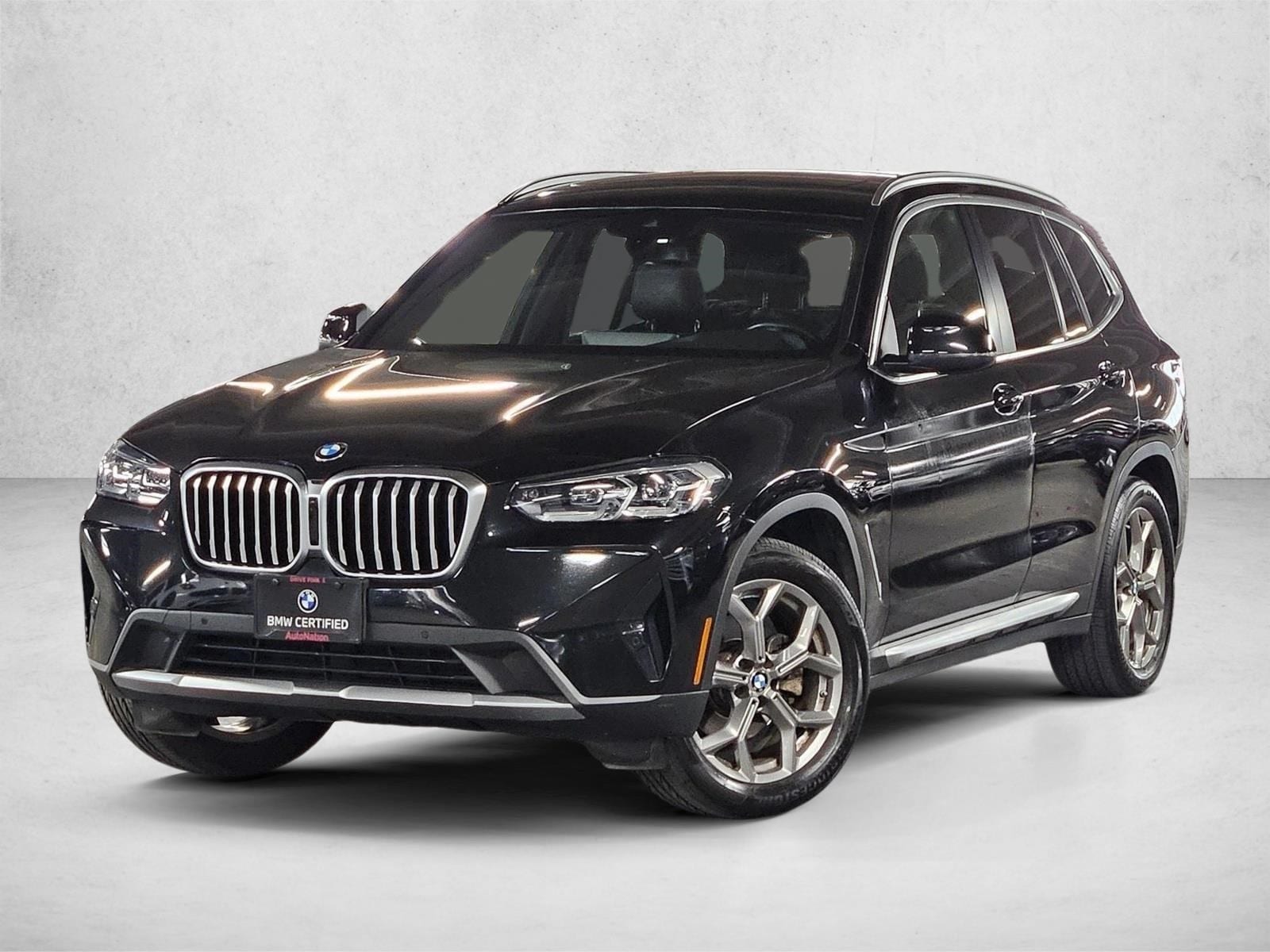 2022 BMW X3 30i's photo