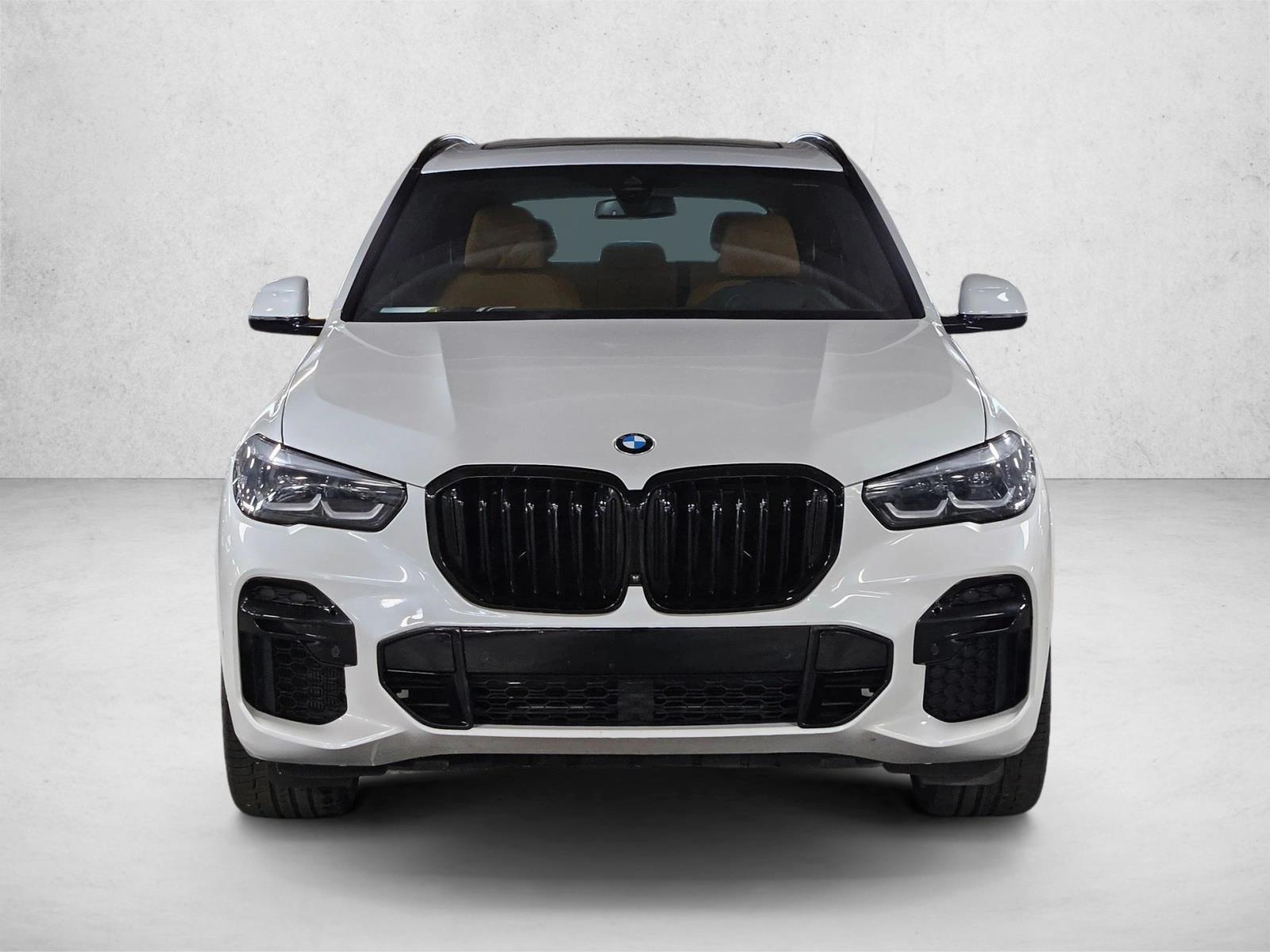 2023 Bmw X5 M50i photo 2