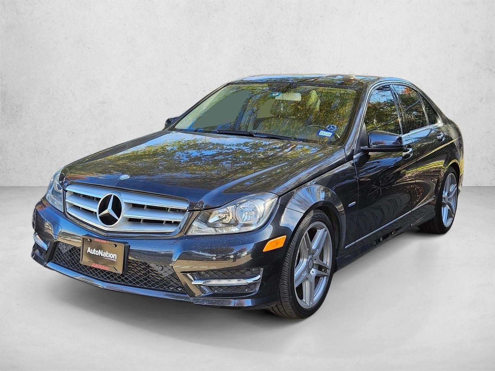 2012 Mercedes-Benz C-Class C250 Sport's photo
