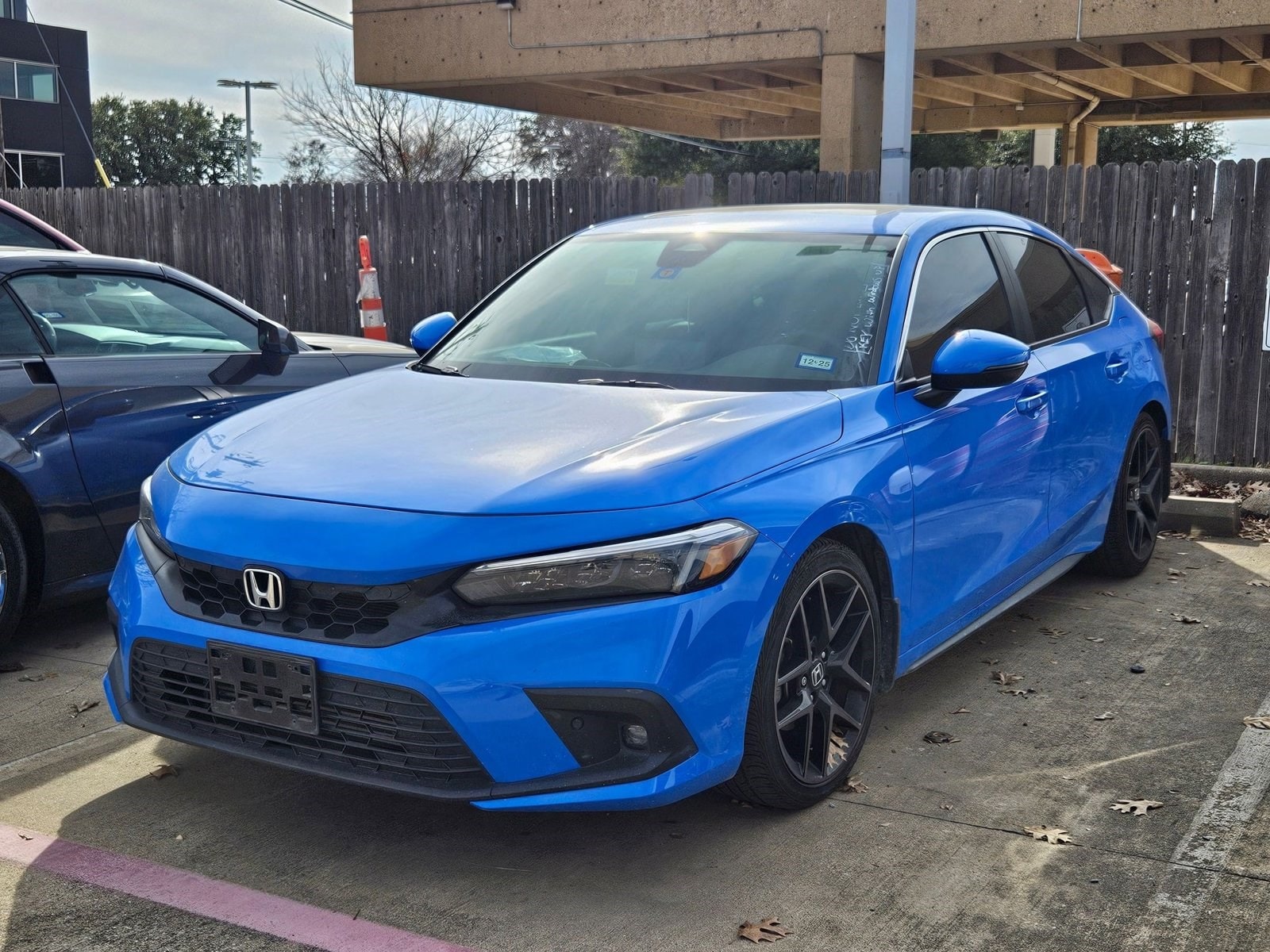 2024 Honda Civic Hatchback Sport Touring's photo