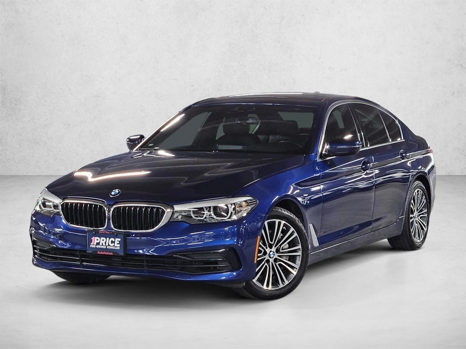 2020 BMW 5 Series 540i xDrive Sedan's photo
