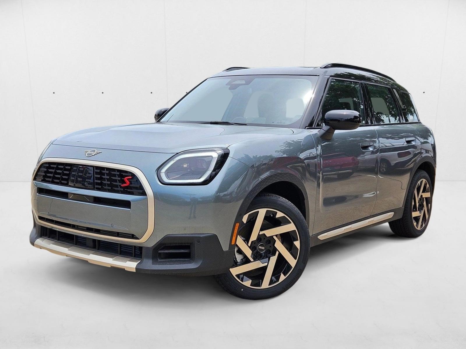 2025 MINI Countryman S's photo