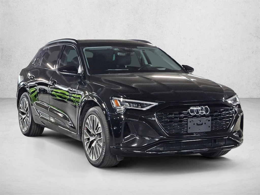 Used 2024 Audi Q8 e-tron Prestige Sport Utility