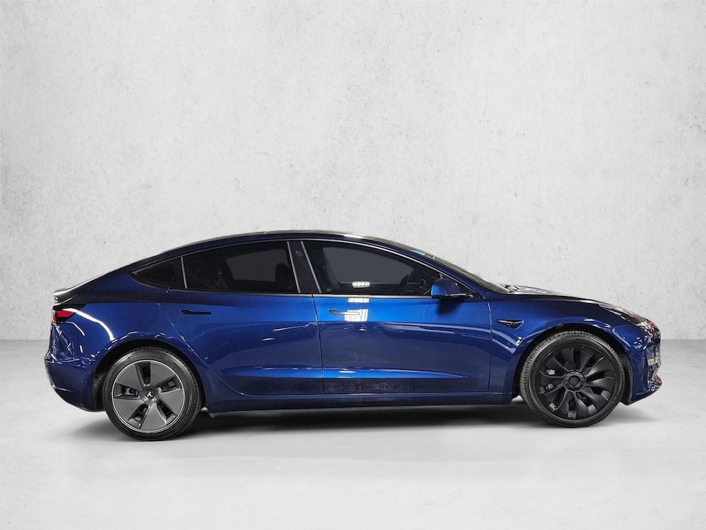Used 2022 Tesla Model 3 Long Range 4dr Car
